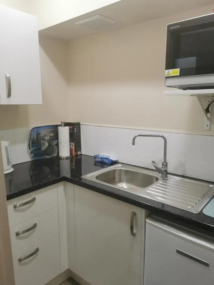 Kitchen or kitchenette in Breakaway at York Bay