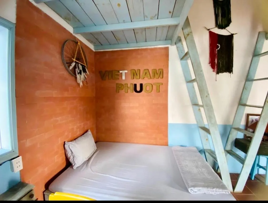 Bed in Vietnam Phuot Real Home