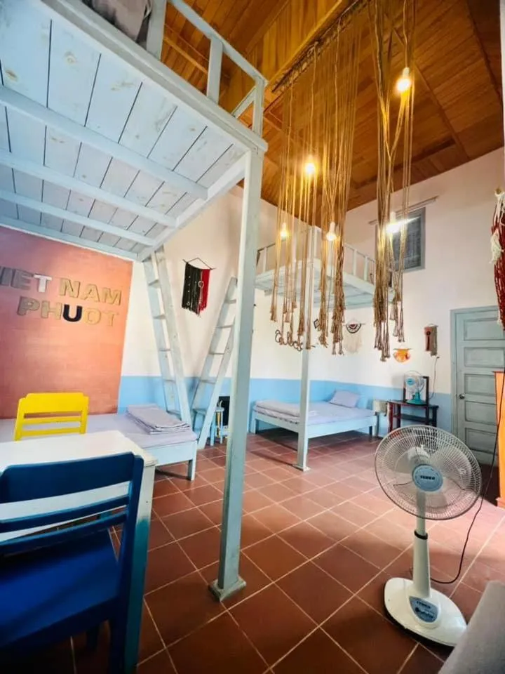 Bed in Vietnam Phuot Real Home