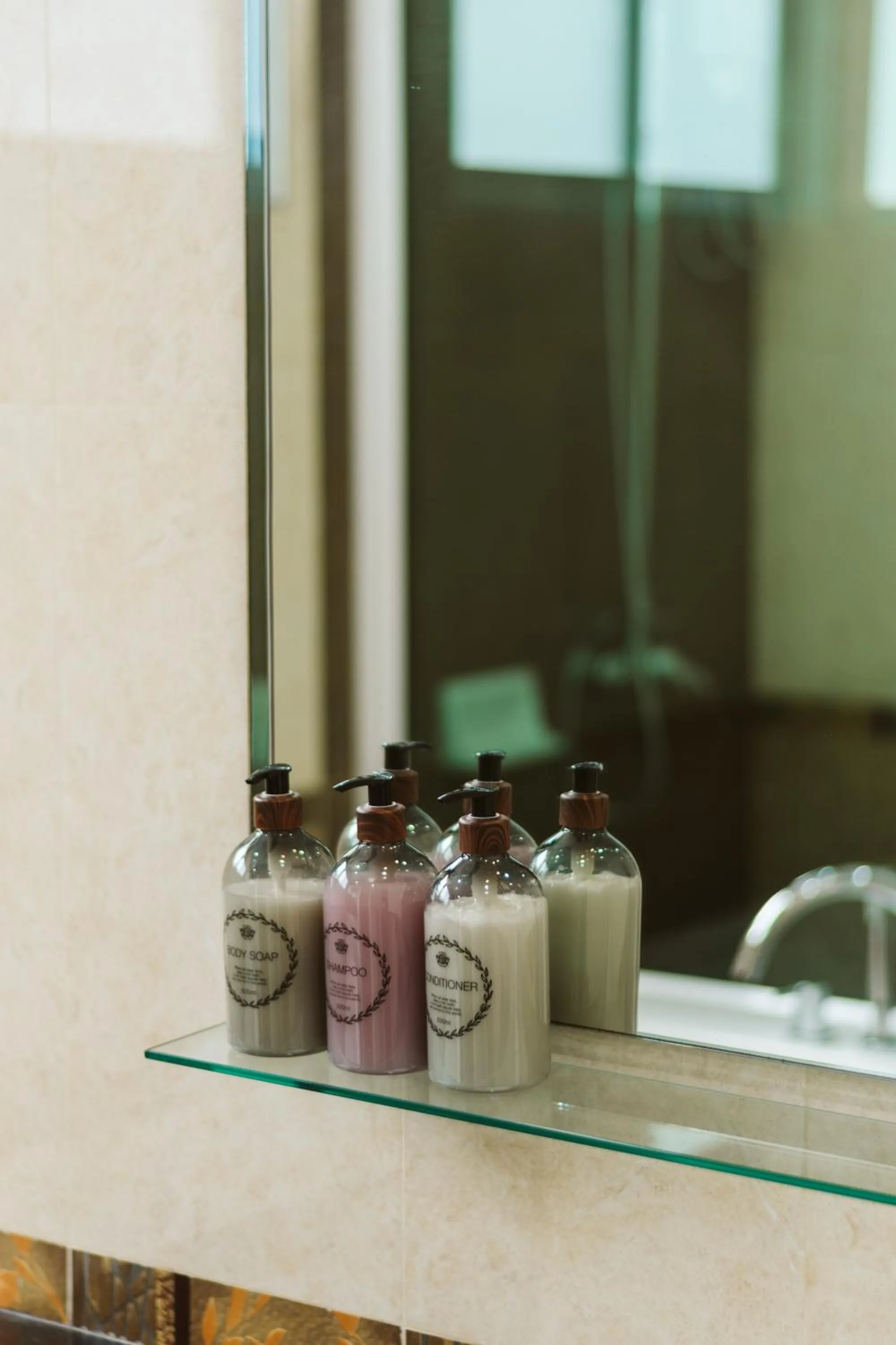 Bathroom in June Pool Villa