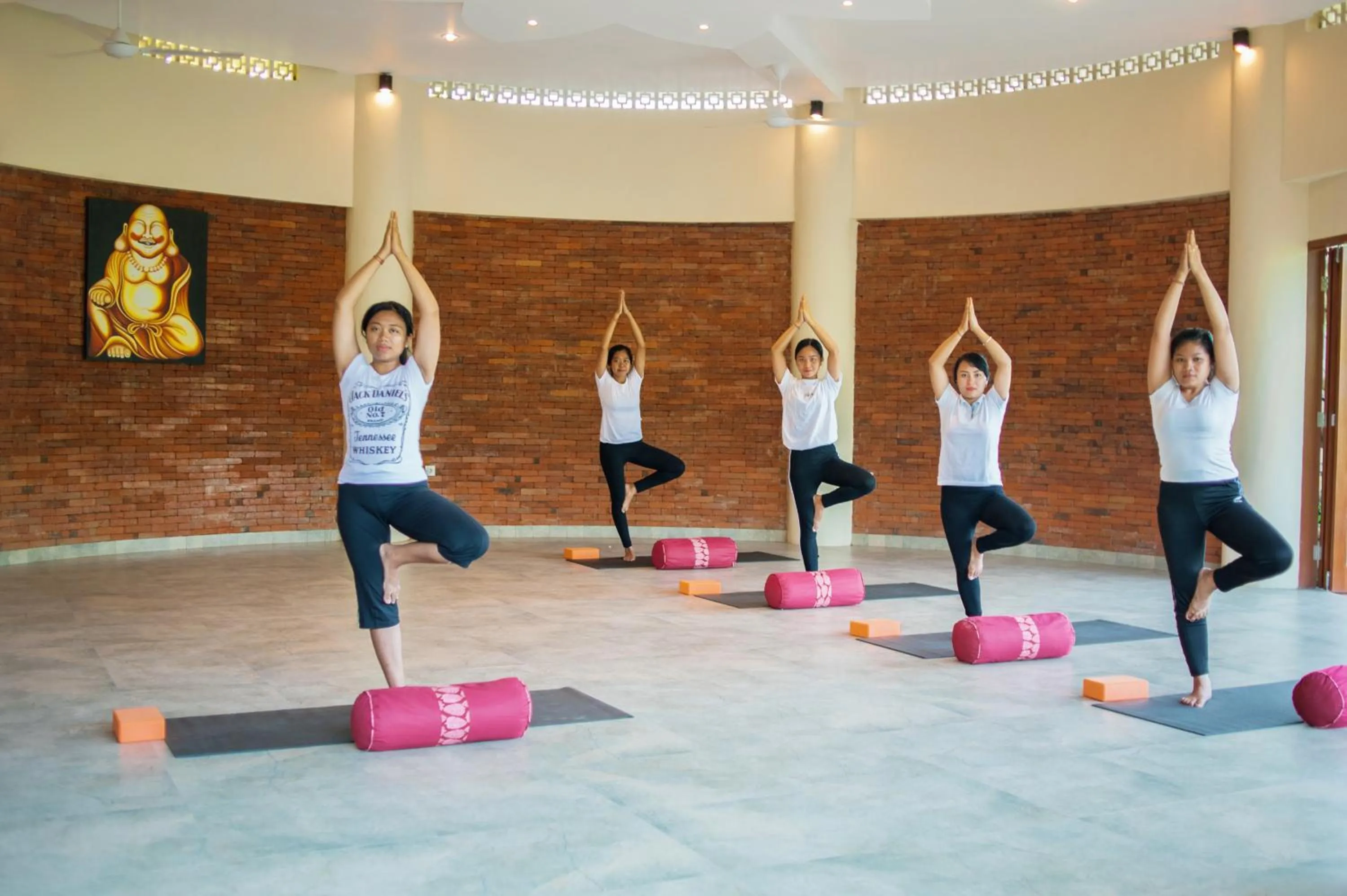 Staff in Uma Dawa Resort and Spa