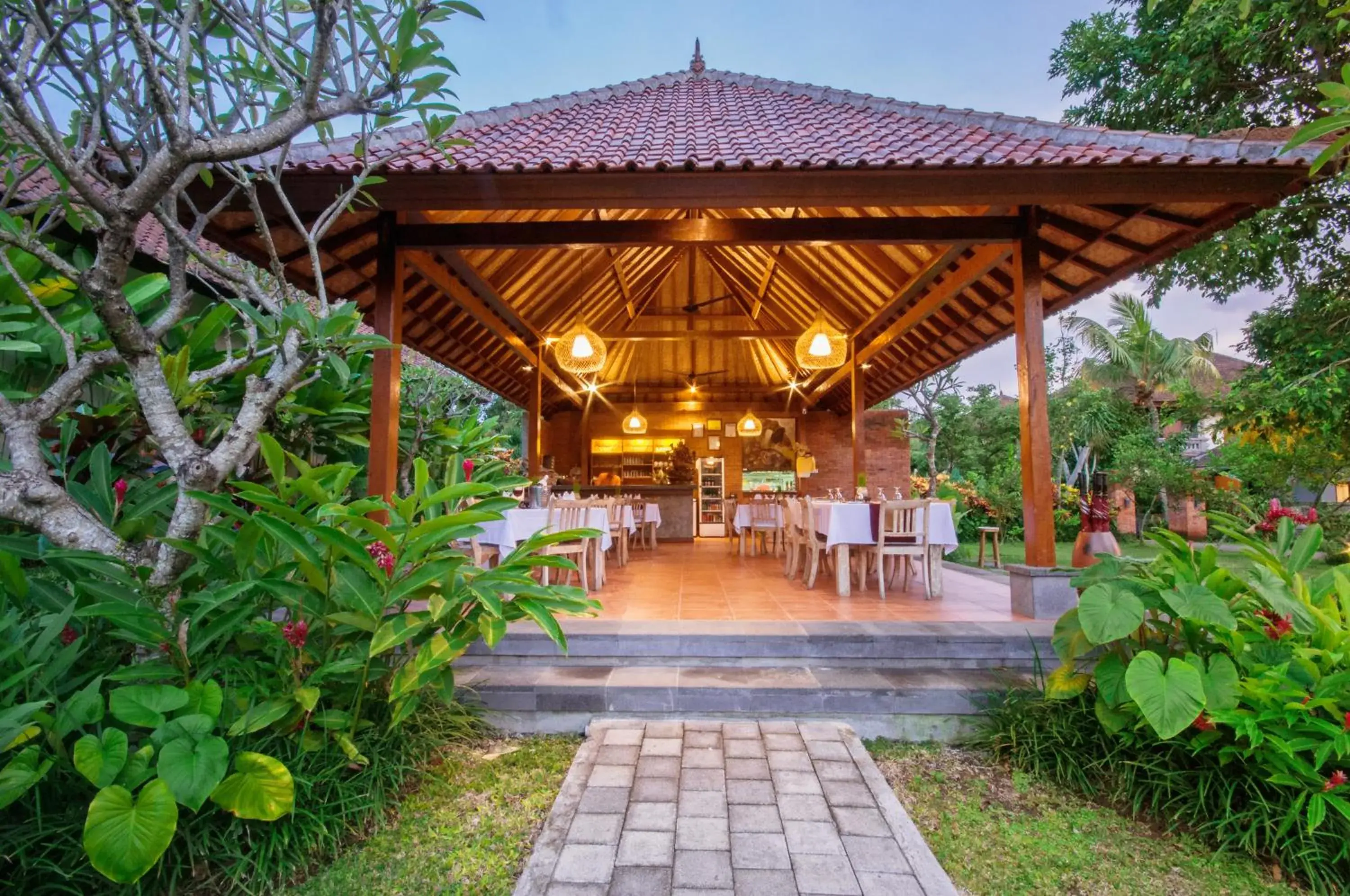 Restaurant/places to eat in Uma Dawa Resort and Spa Restaurant/places to eat in Uma Dawa Resort and Spa