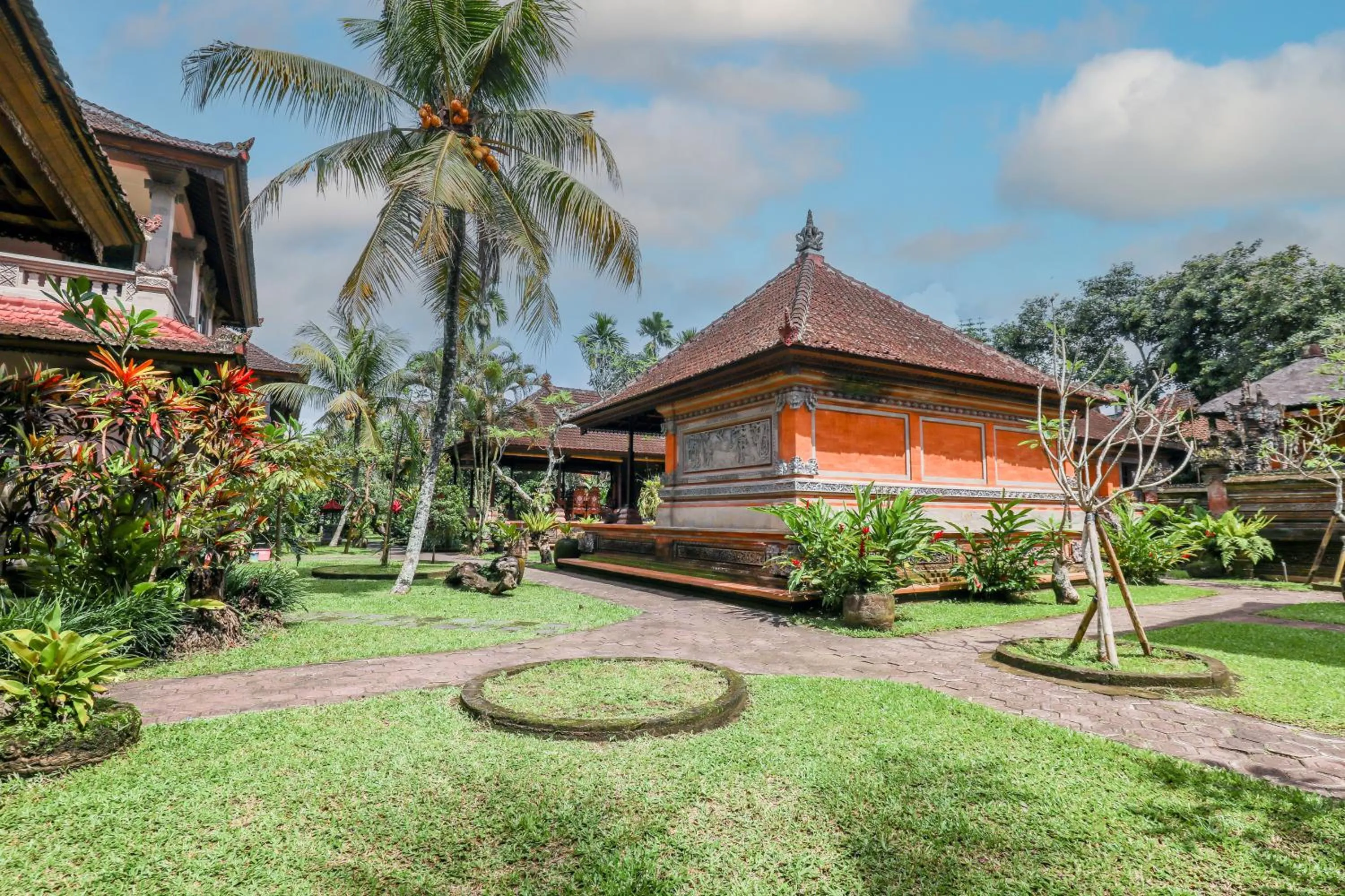 Property building in Uma Dawa Resort and Spa
