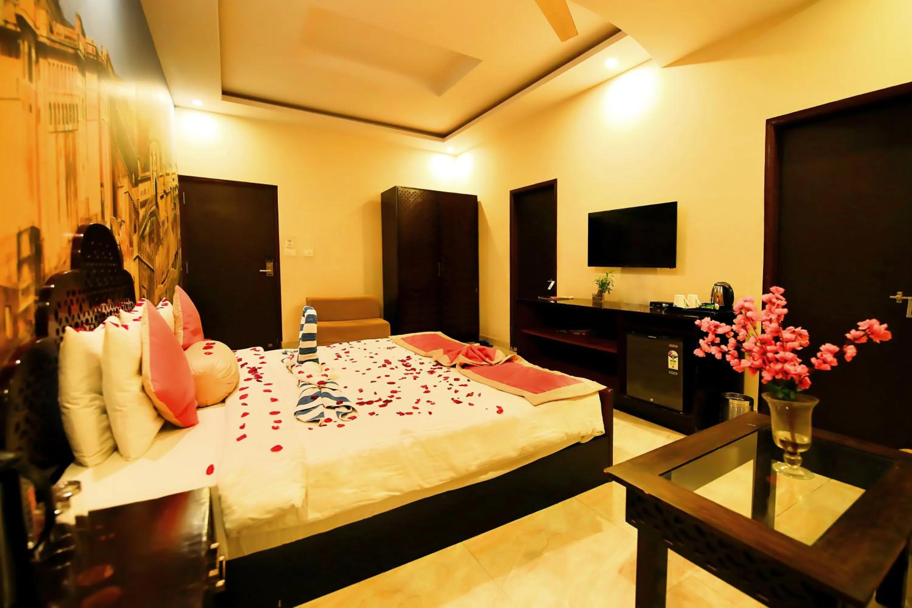 Other, Bed in V One Pride