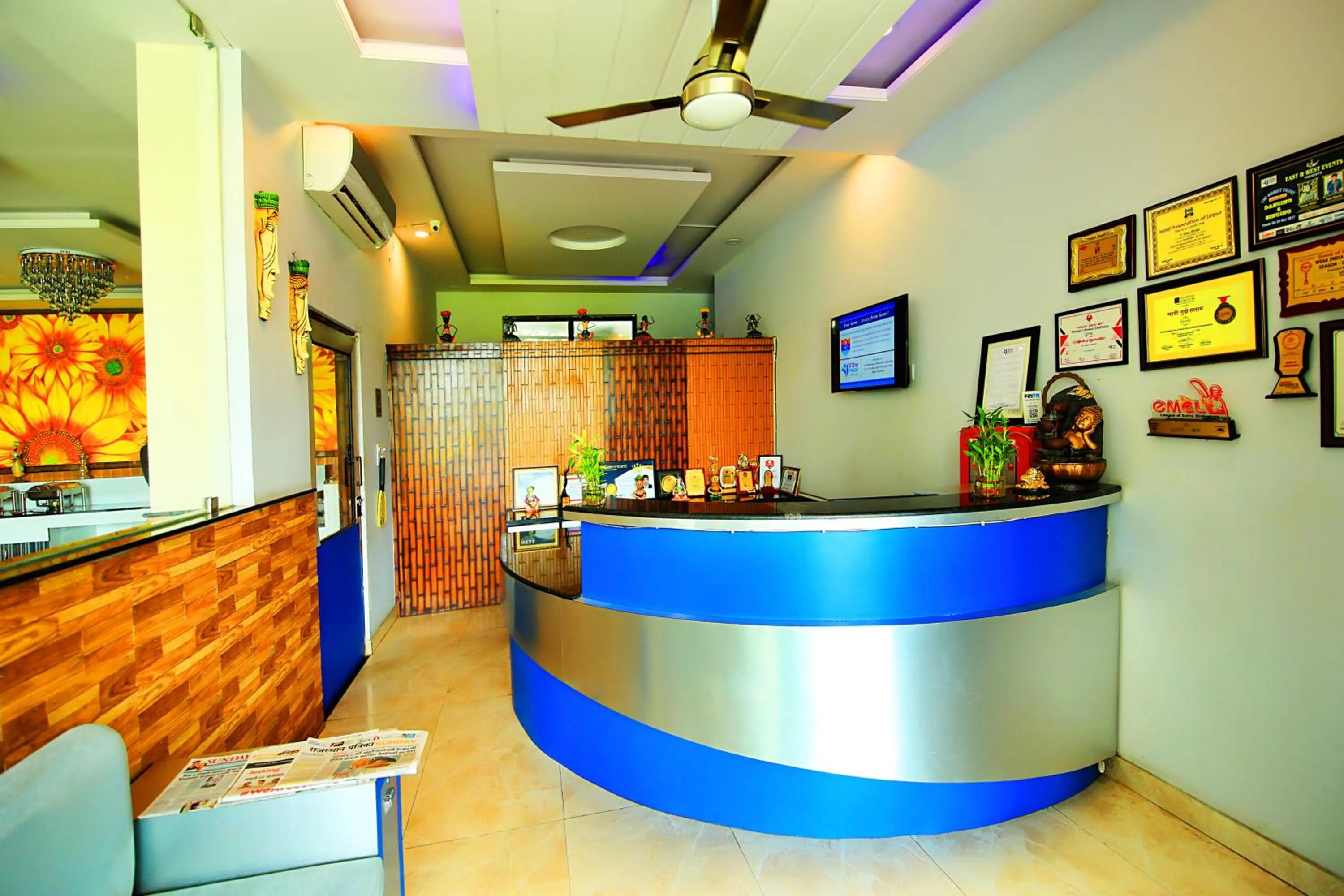 Lobby or reception in V One Pride