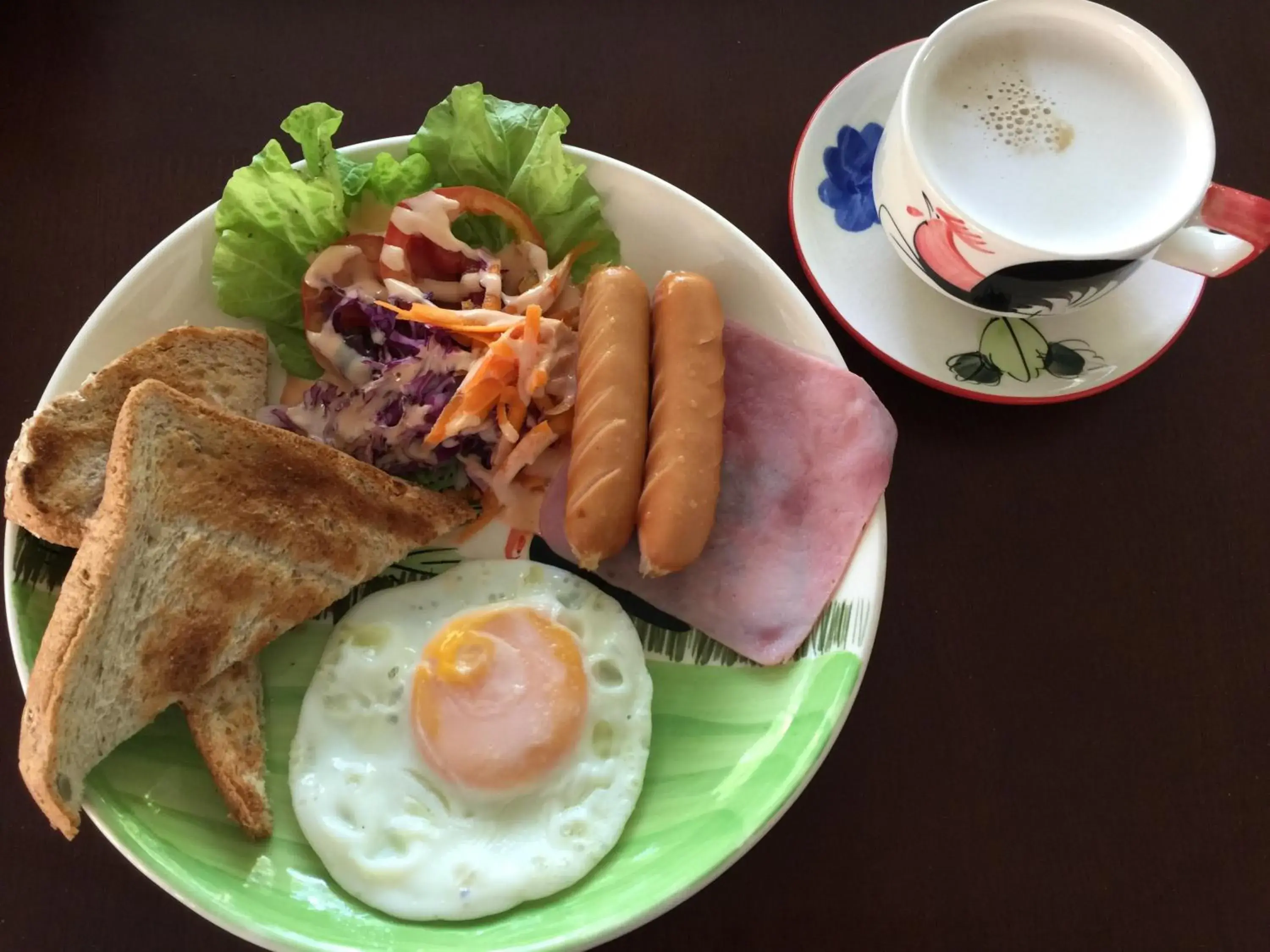 Breakfast in Baan Bangrak Residence Breakfast in Baan Bangrak Residence