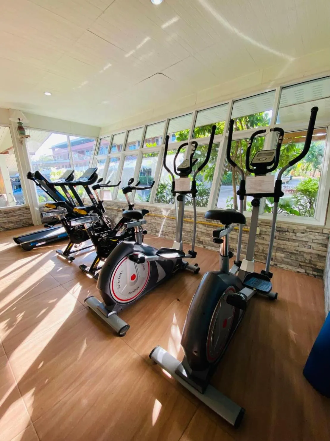 Fitness centre/facilities in Baan Bangrak Residence