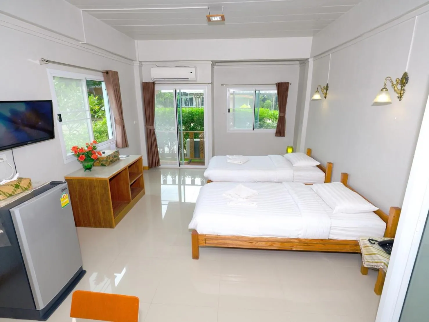 Bed in Baan Bangrak Residence