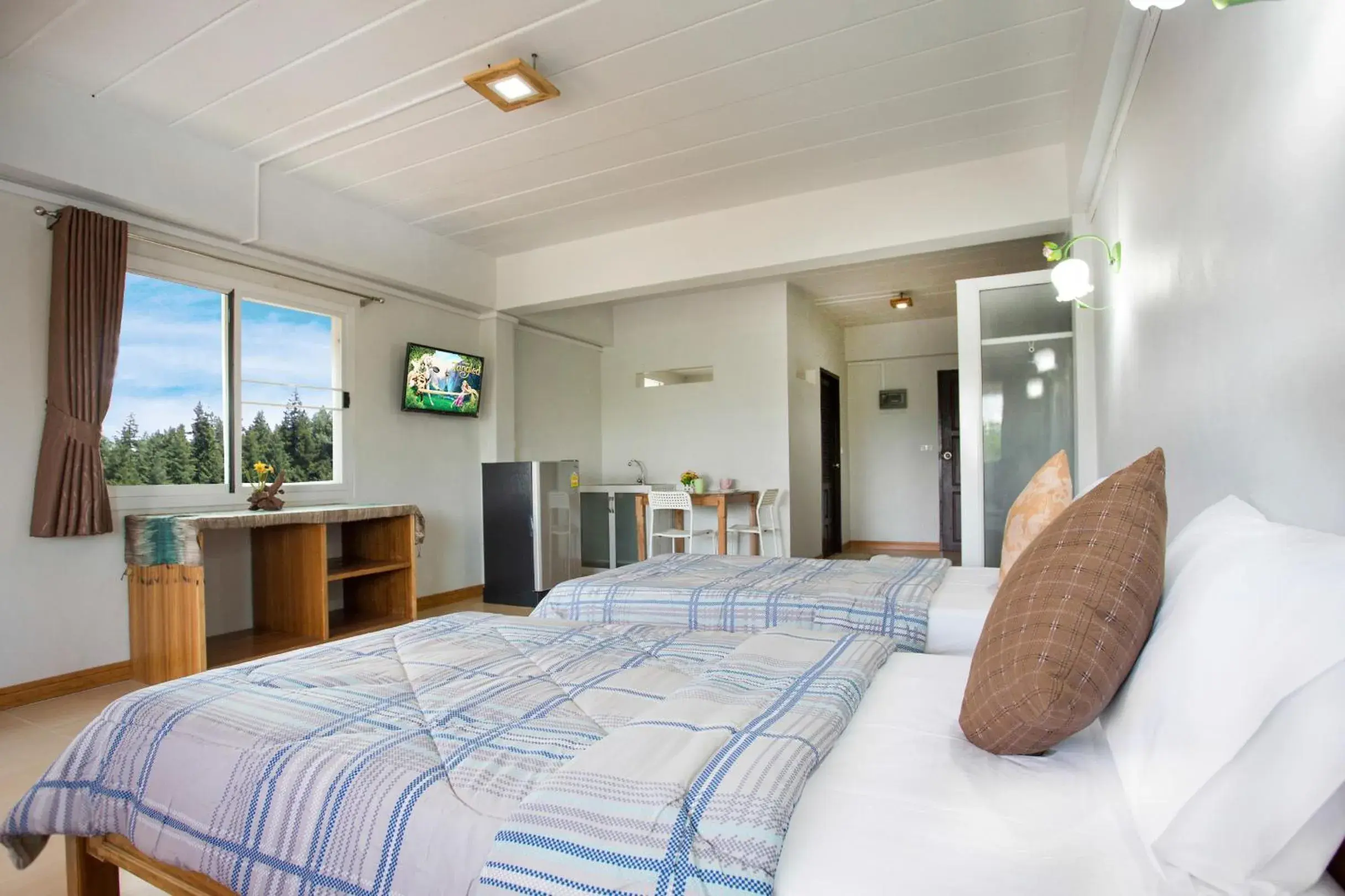 Photo of the whole room, Bed in Baan Bangrak Residence Photo of the whole room, Bed in Baan Bangrak Residence