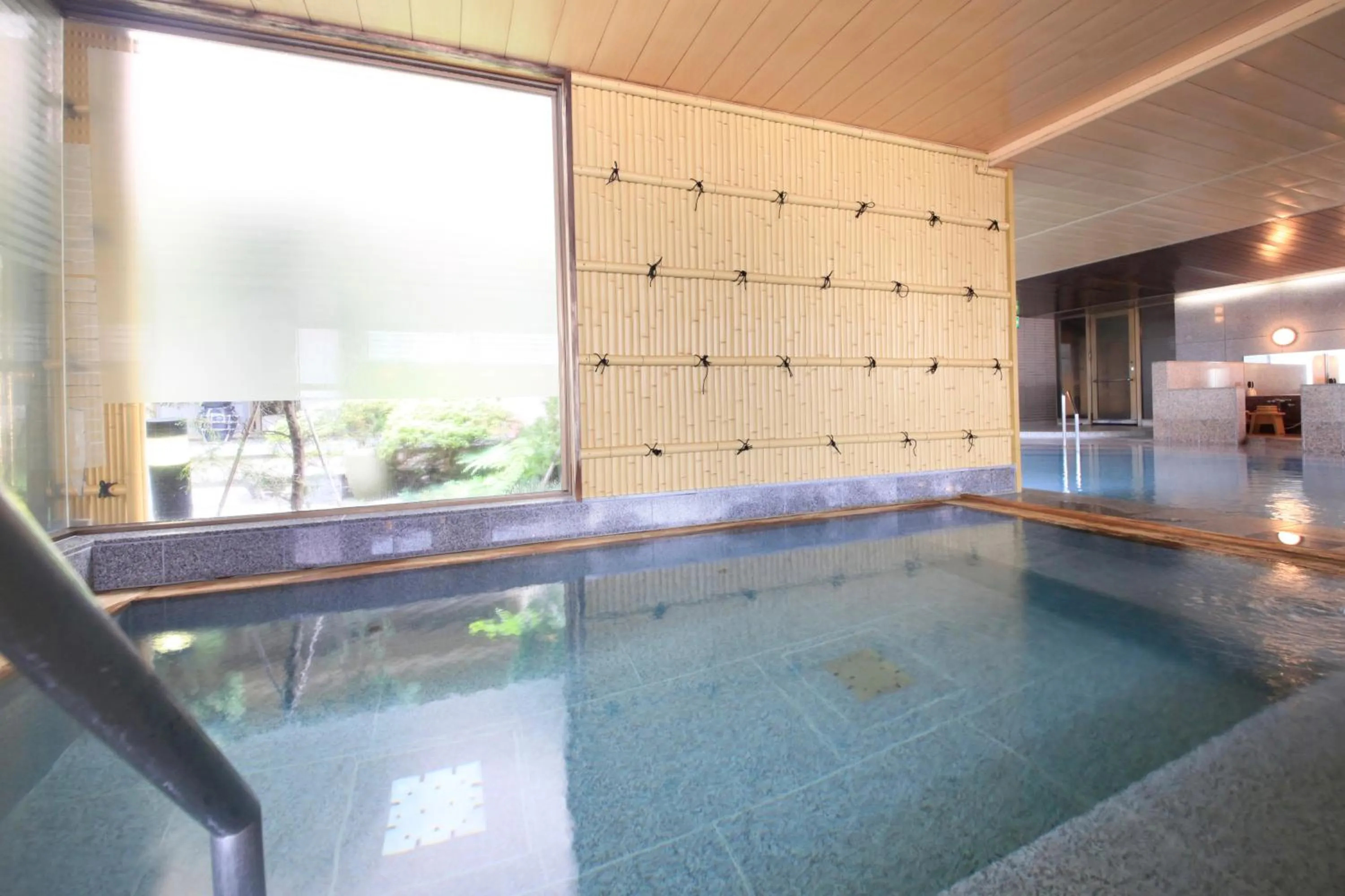 Hot Spring Bath in Heiseikan Shiosaitei