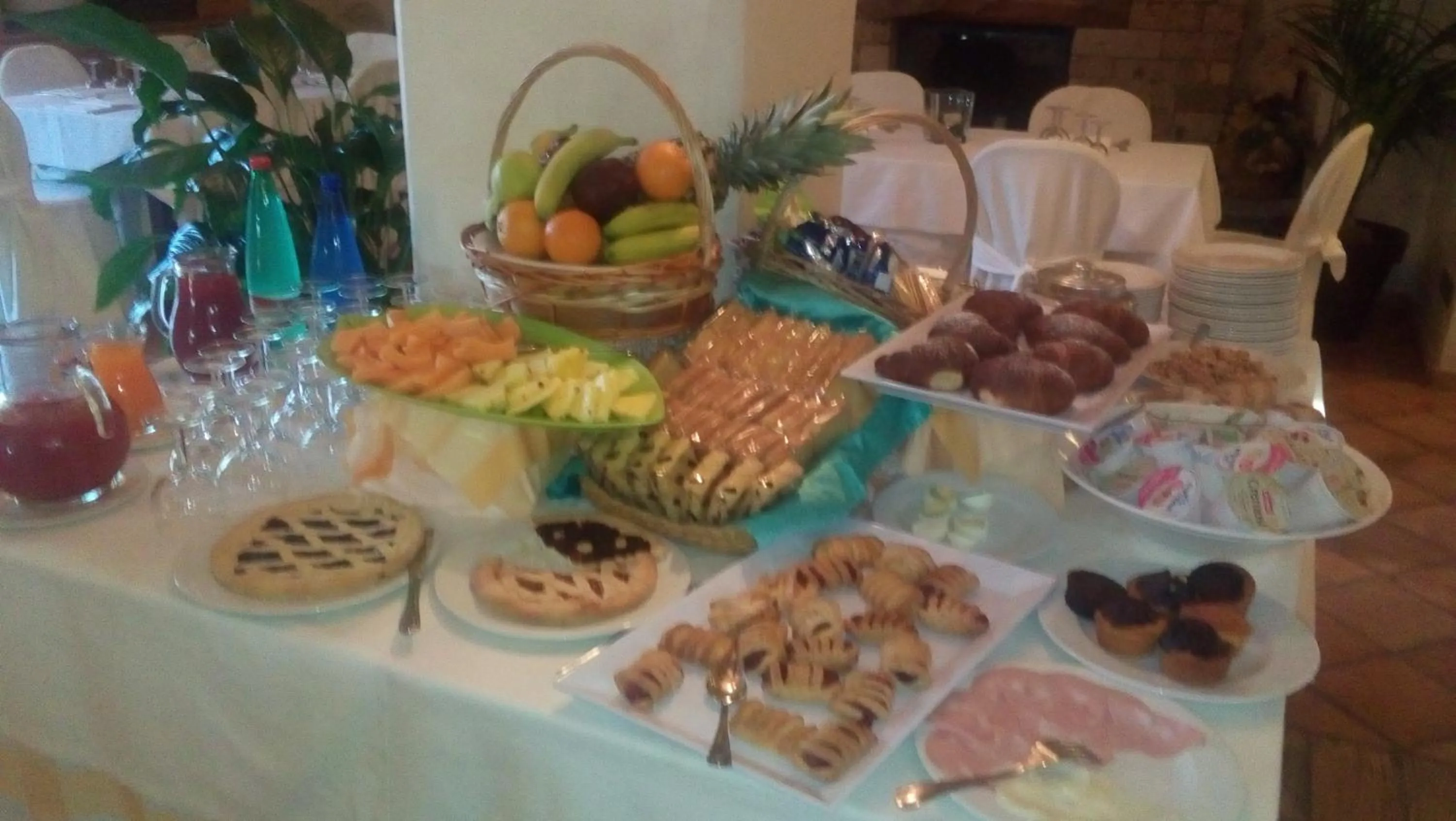 Buffet breakfast in Agriturismo Paradiso Di Barchi