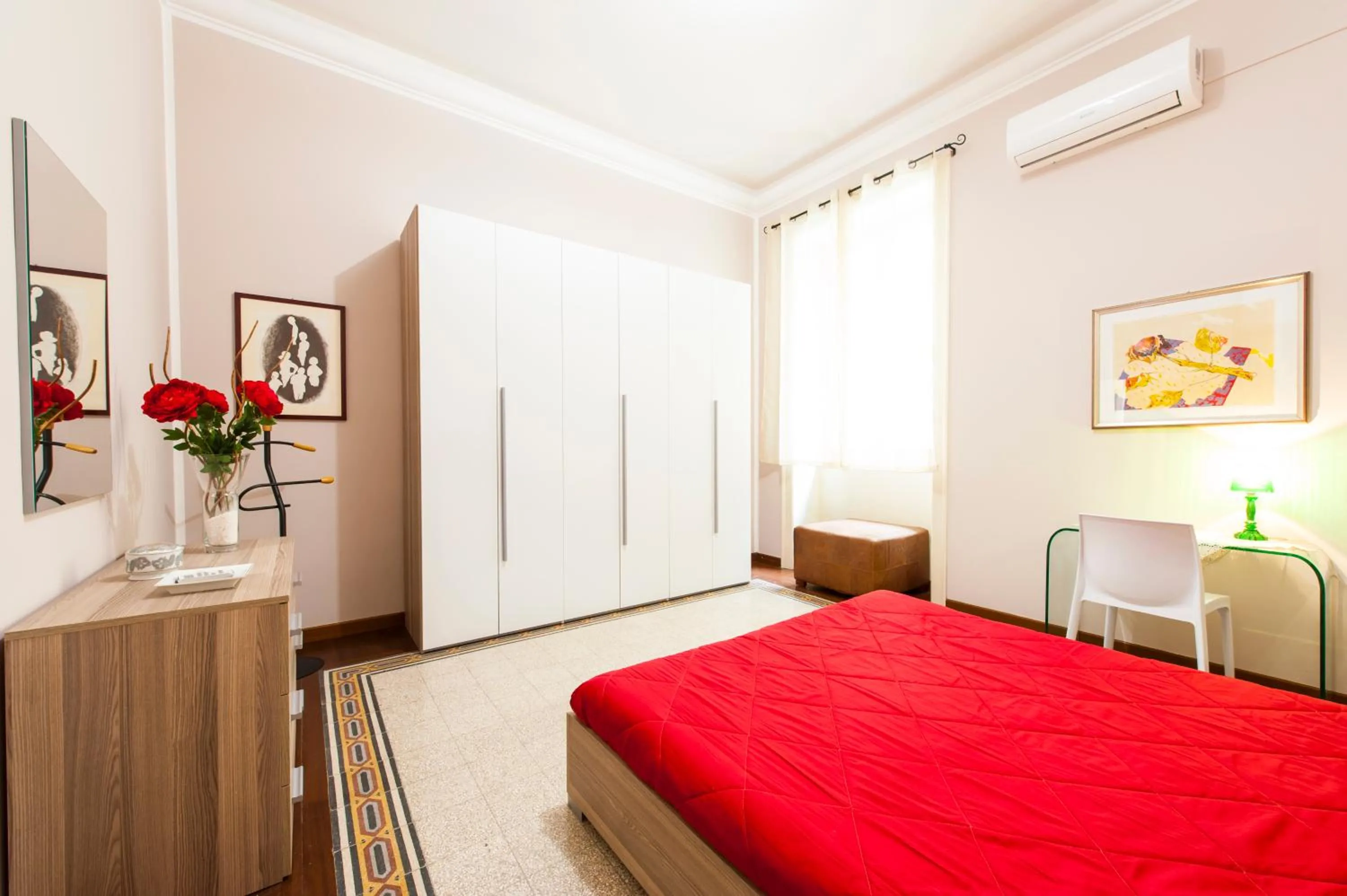 Bedroom, Bed in Rabbad Apartments