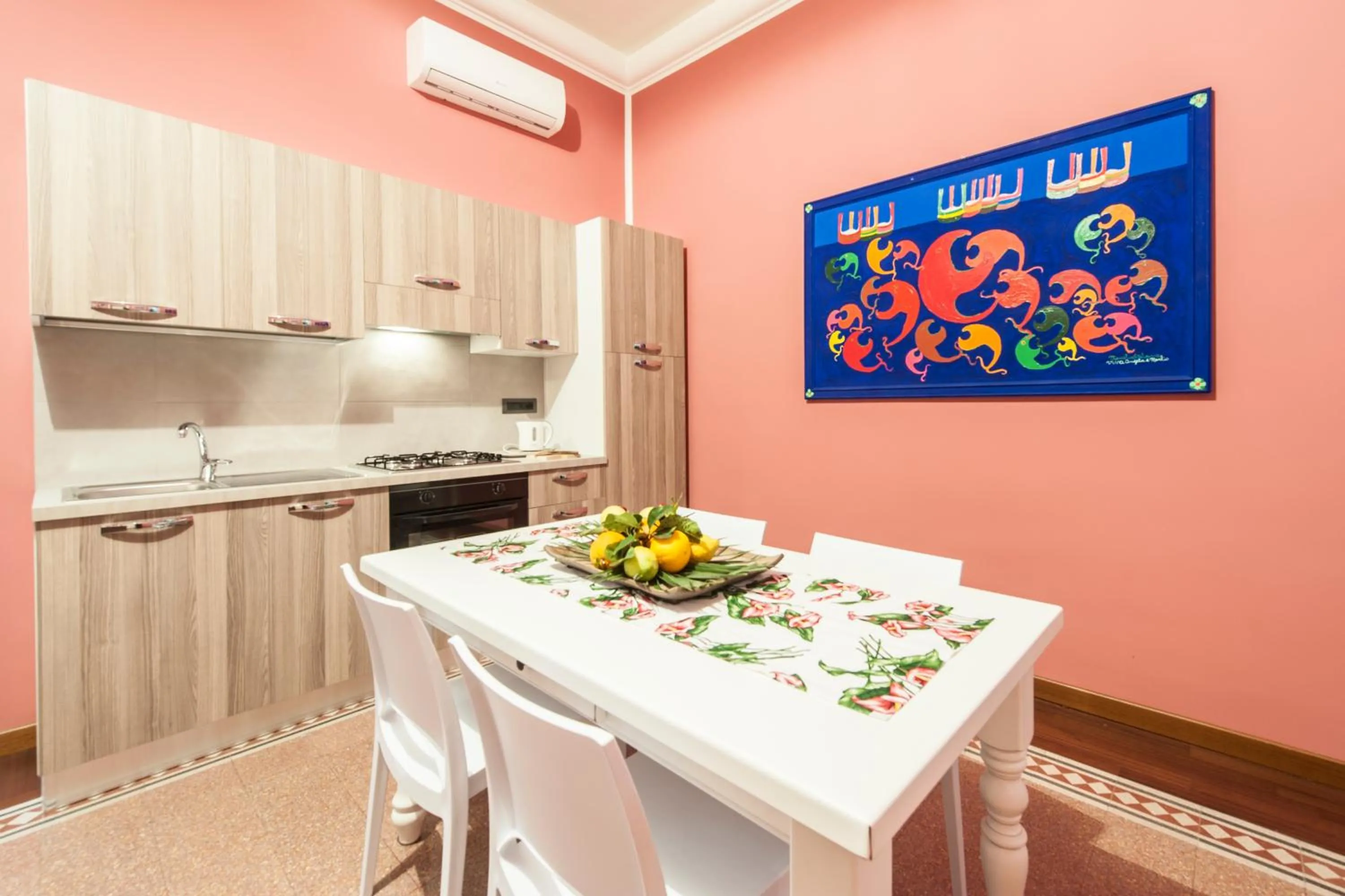 Kitchen or kitchenette in Rabbad Apartments