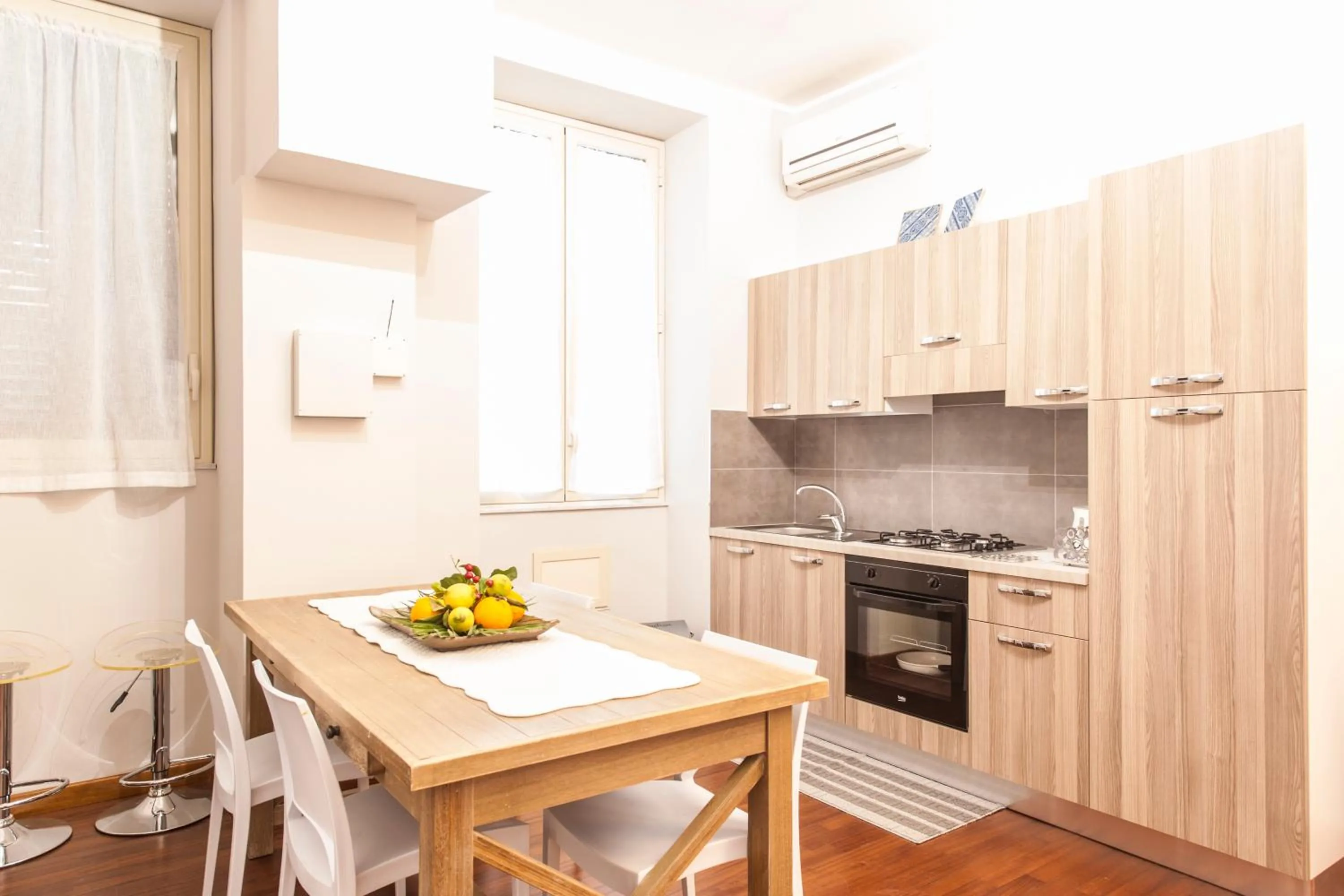 Kitchen or kitchenette in Rabbad Apartments
