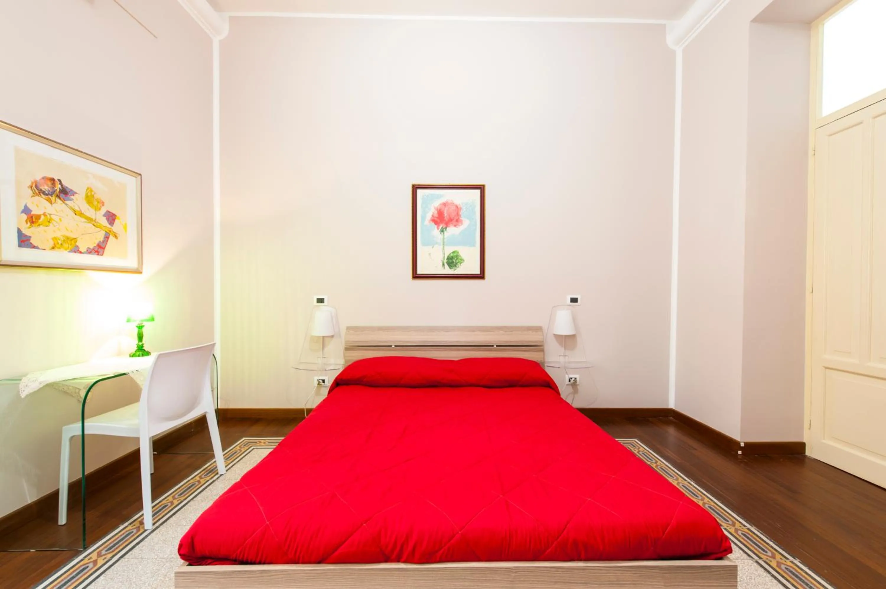 Bedroom, Bed in Rabbad Apartments