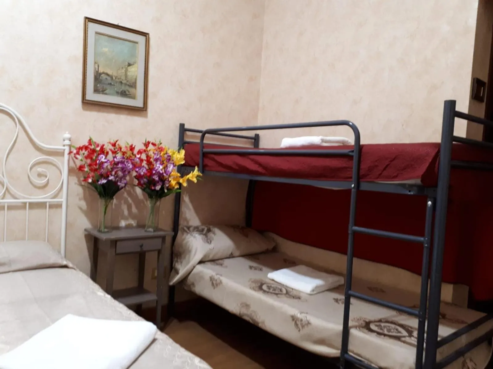 Bed in Botel Inn