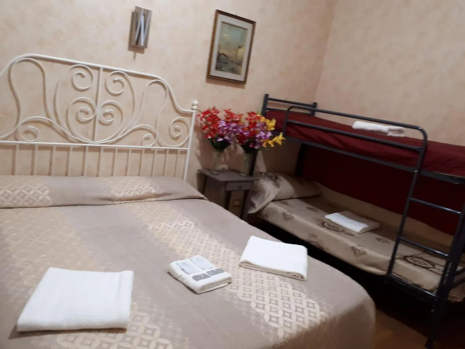 Bed in Botel Inn
