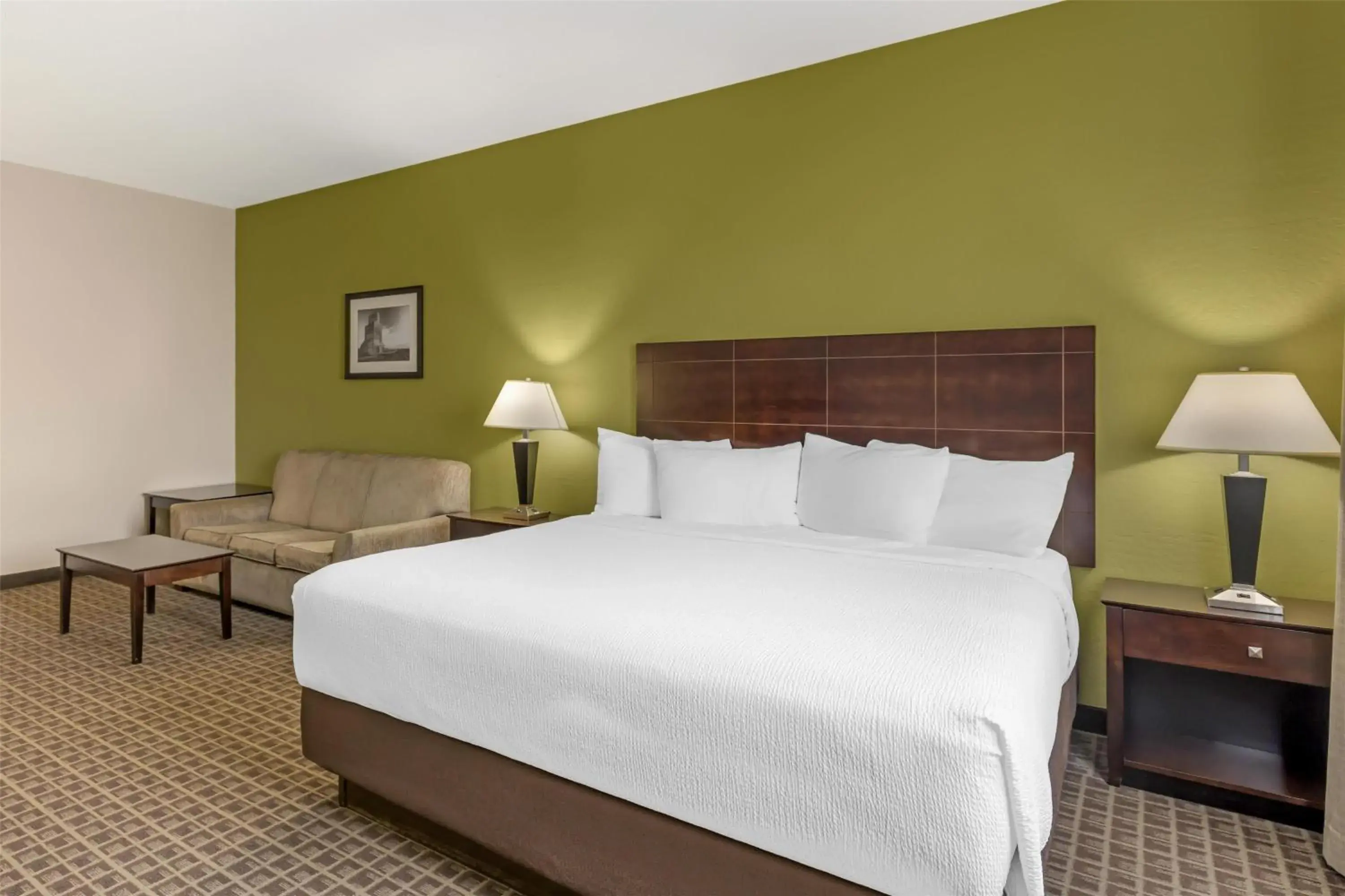 Bedroom, Bed in Best Western Plus Havre Inn & Suites Bedroom, Bed in Best Western Plus Havre Inn & Suites