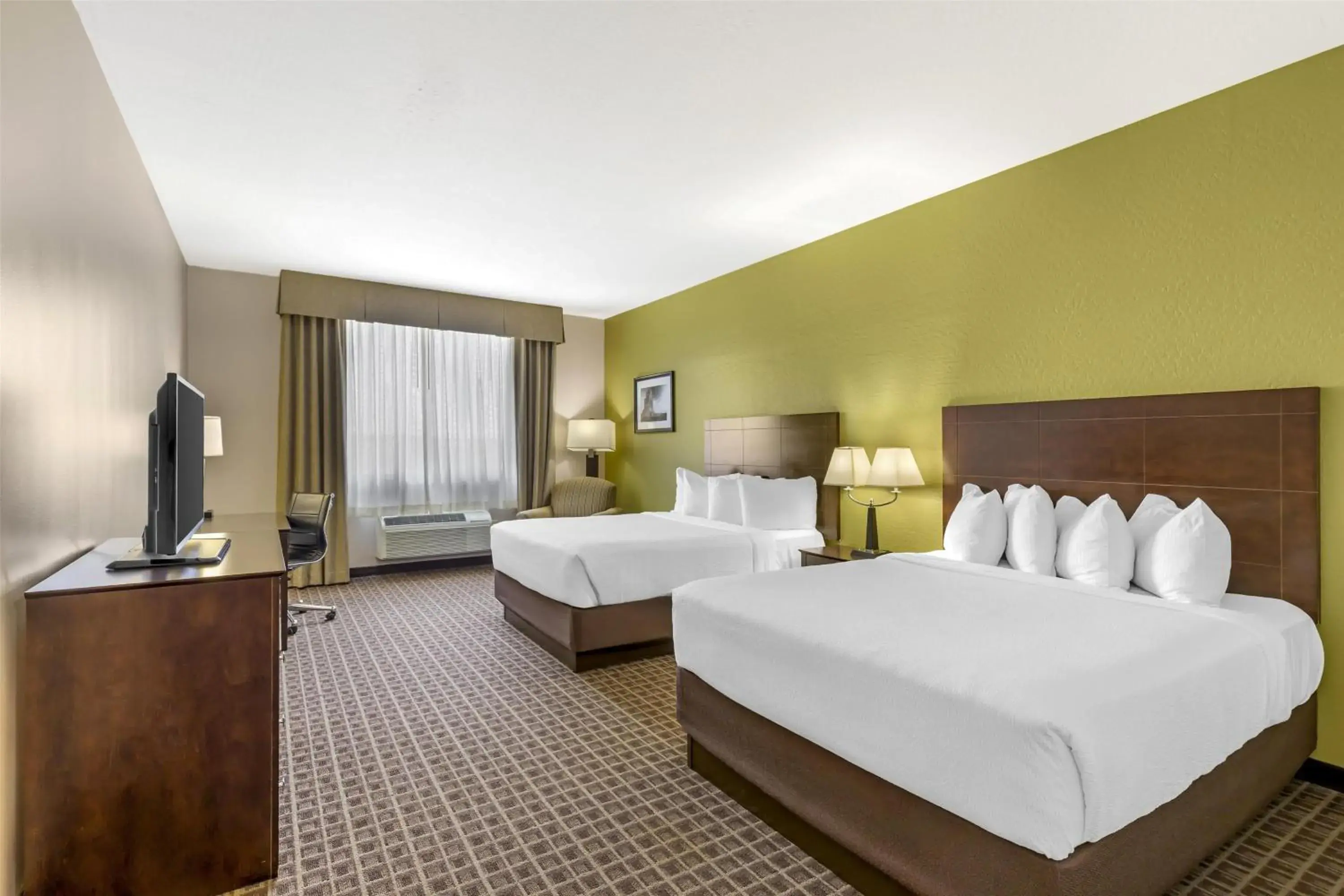 Bedroom, Bed in Best Western Plus Havre Inn & Suites Bedroom, Bed in Best Western Plus Havre Inn & Suites