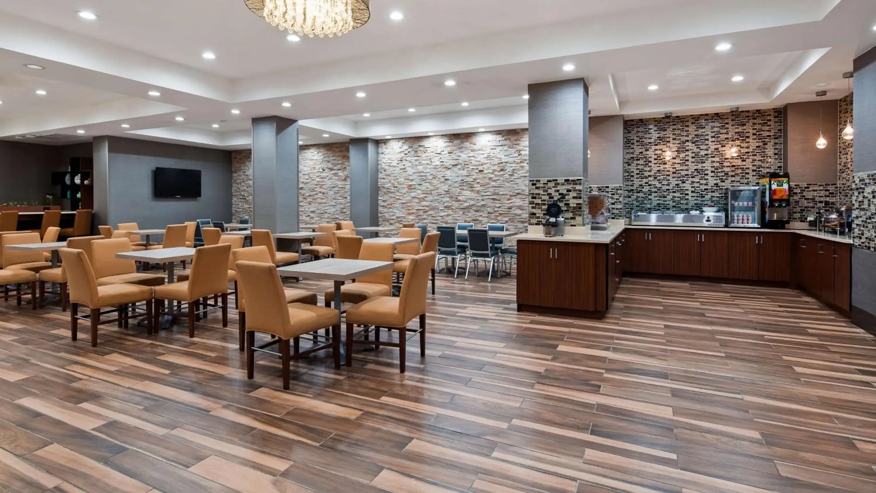 Restaurant/places to eat in Best Western Plus Philadelphia Convention Center Hotel Restaurant/places to eat in Best Western Plus Philadelphia Convention Center Hotel