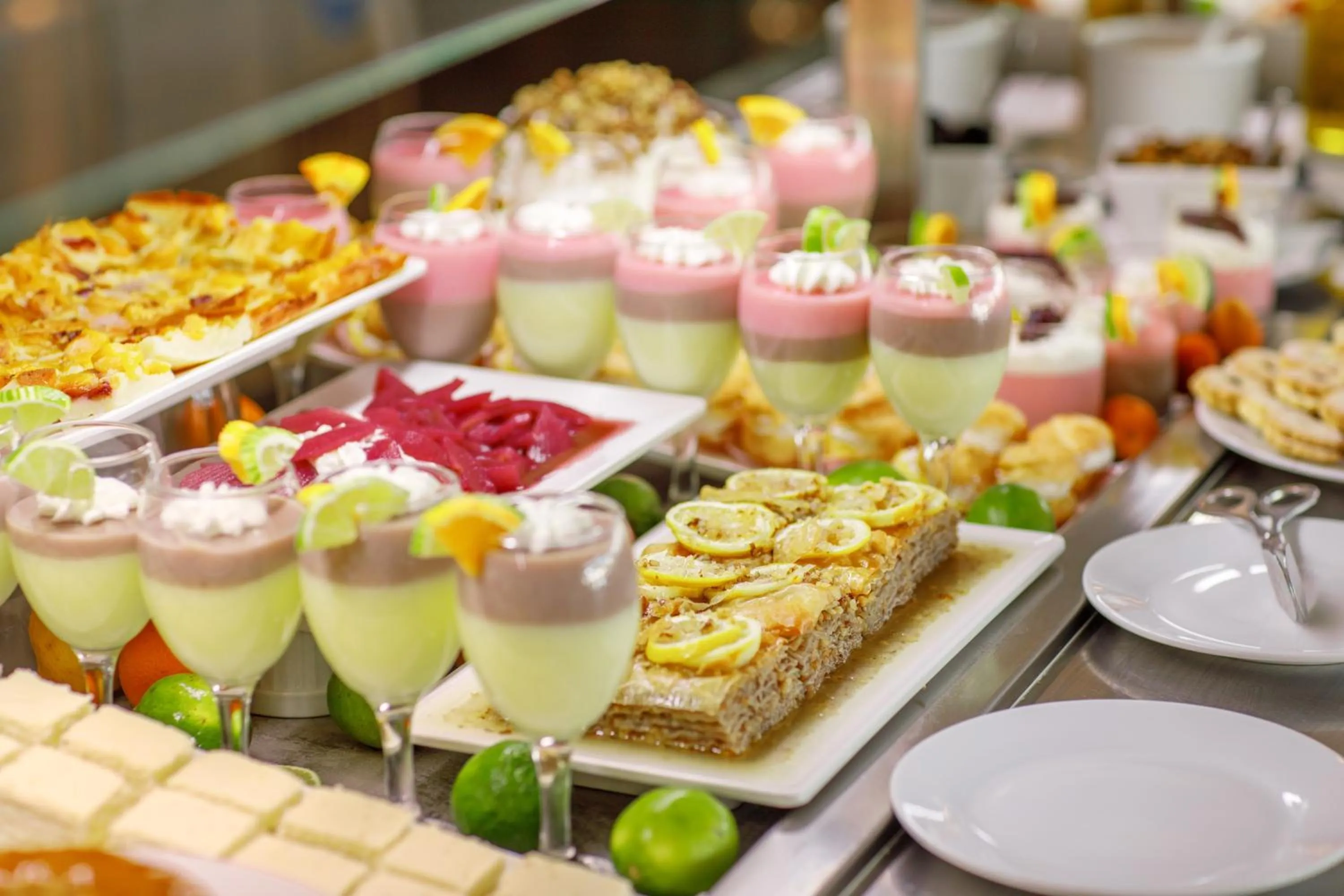 Food in Gava Waterman Milna Resort – All Inclusive