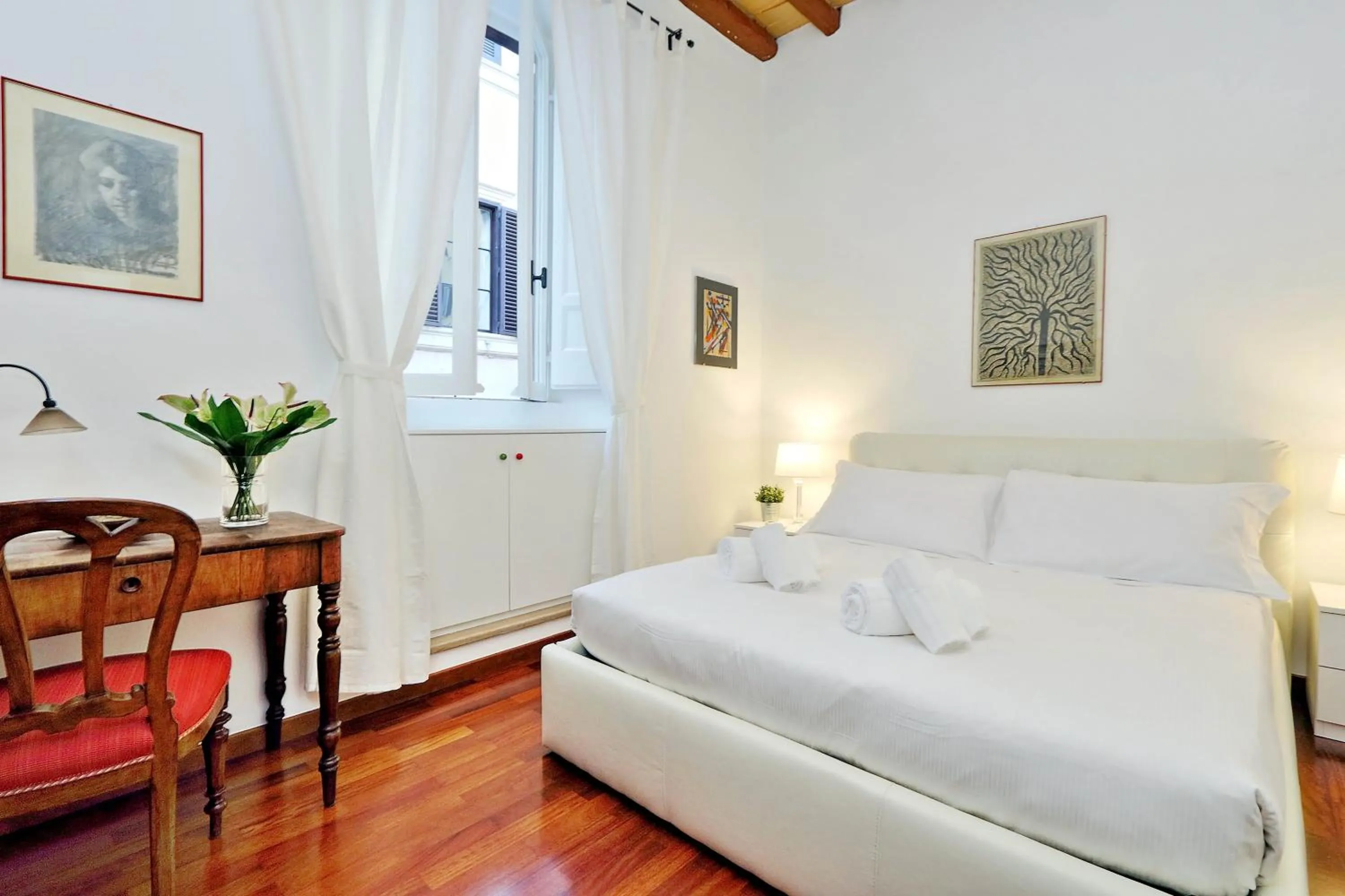 Bedroom, Bed in RomeAsYouLike-Monti Experience 295