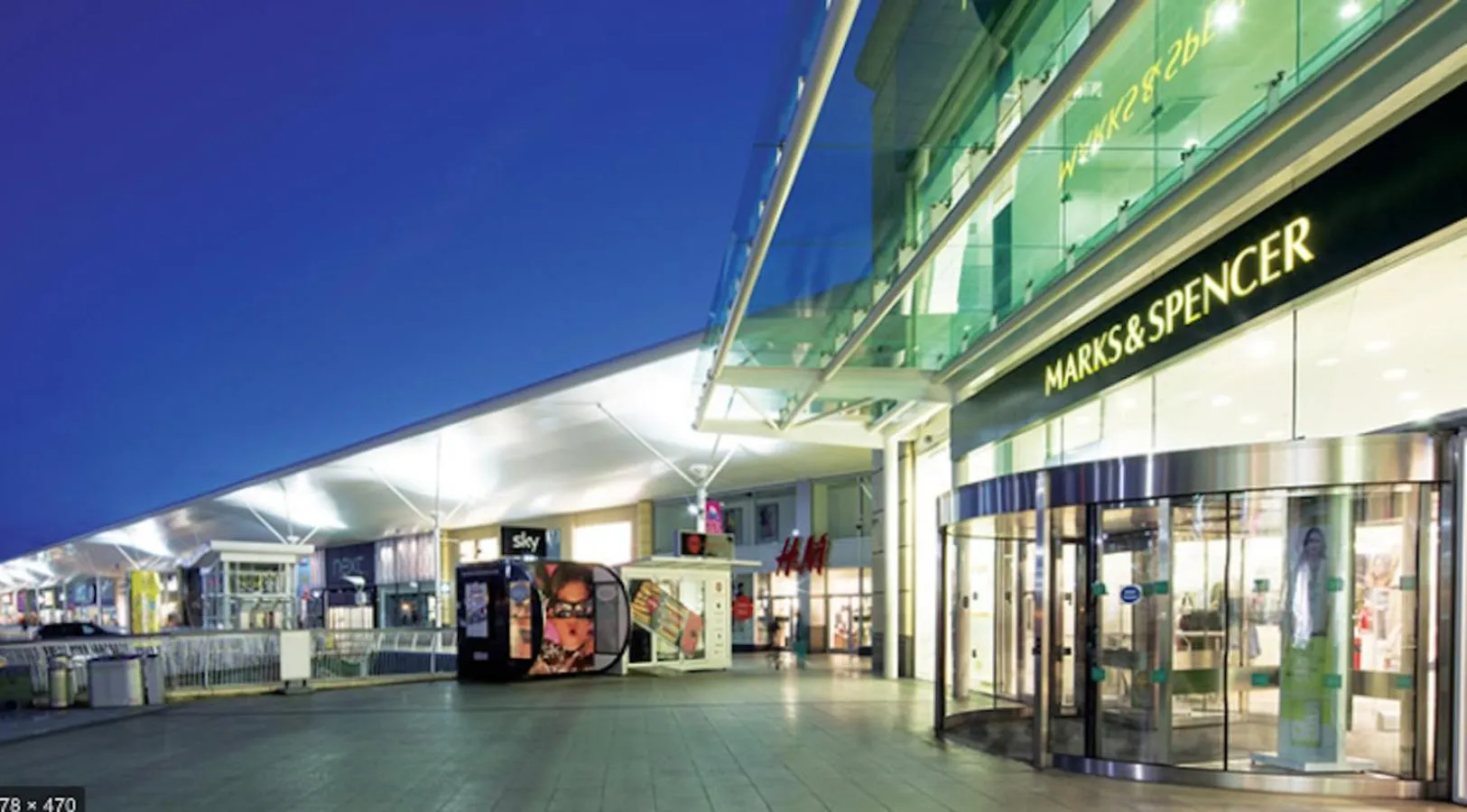 Restaurant/places to eat in Four Corners Holiday Home Hot Tub & Sauna