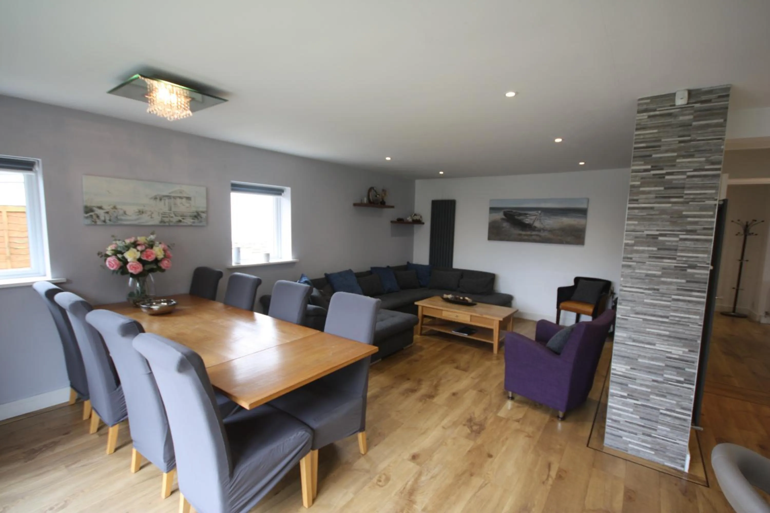 Communal lounge/ TV room in Four Corners Holiday Home Hot Tub & Sauna