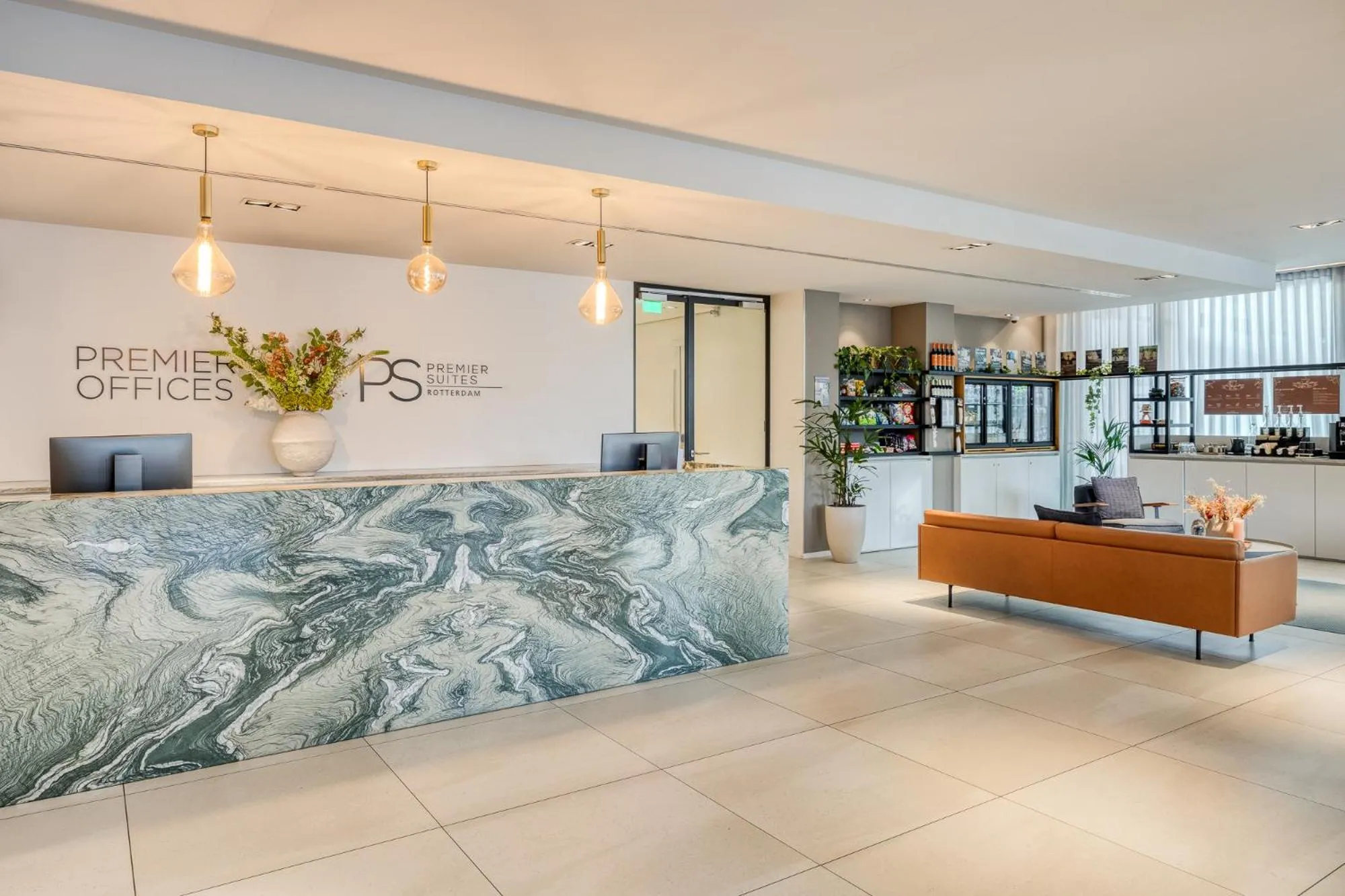 Lobby or reception in PREMIER SUITES Rotterdam