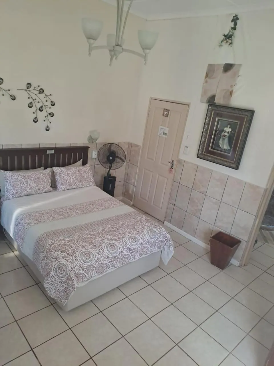 Bed in Breaking Dawn