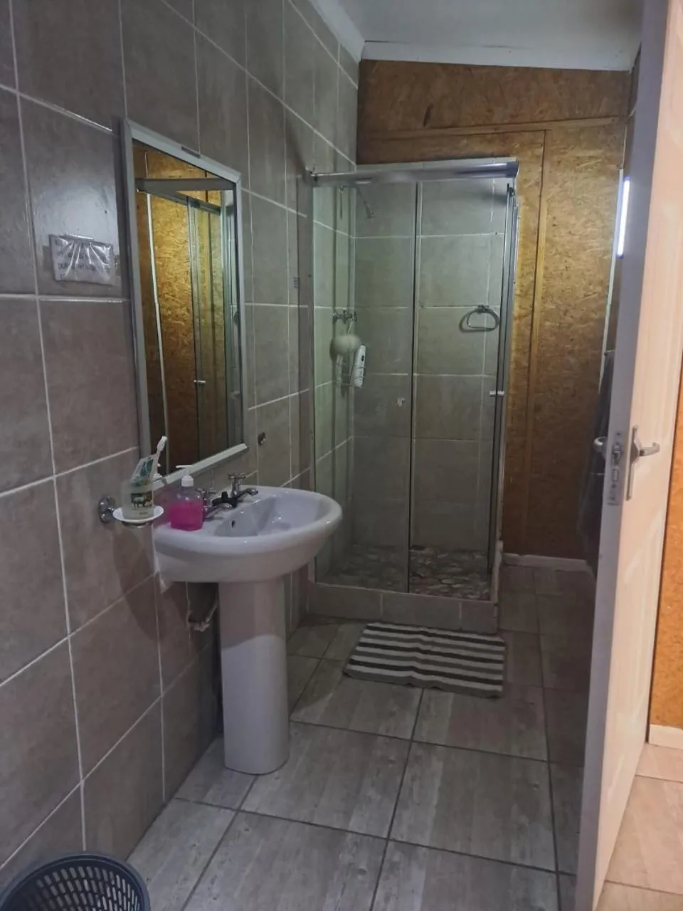 Shower in Breaking Dawn