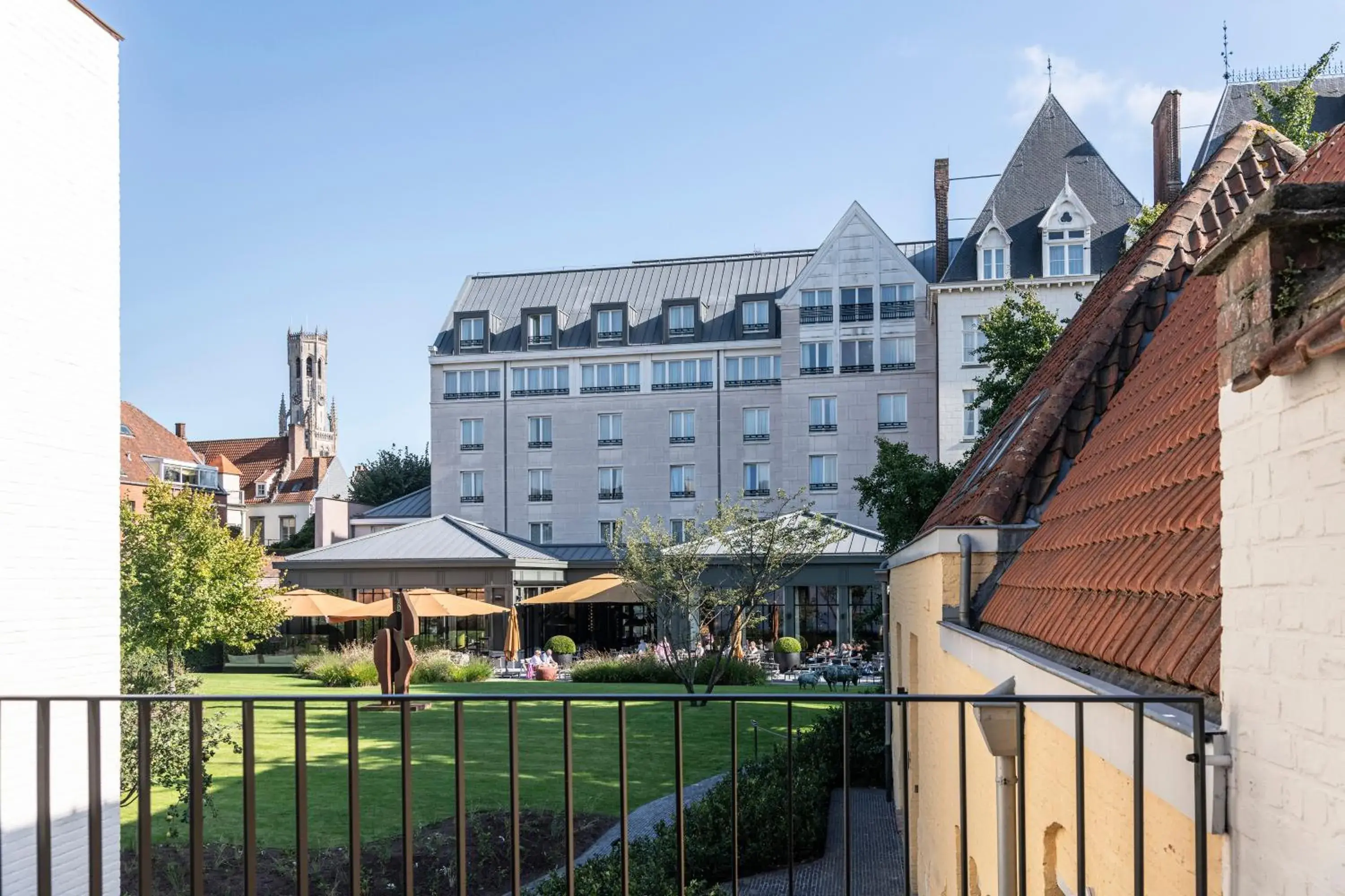 Garden view in Dukes' Palace Brugge - by Dukes' Hotel Collection Garden view in Dukes' Palace Brugge - by Dukes' Hotel Collection