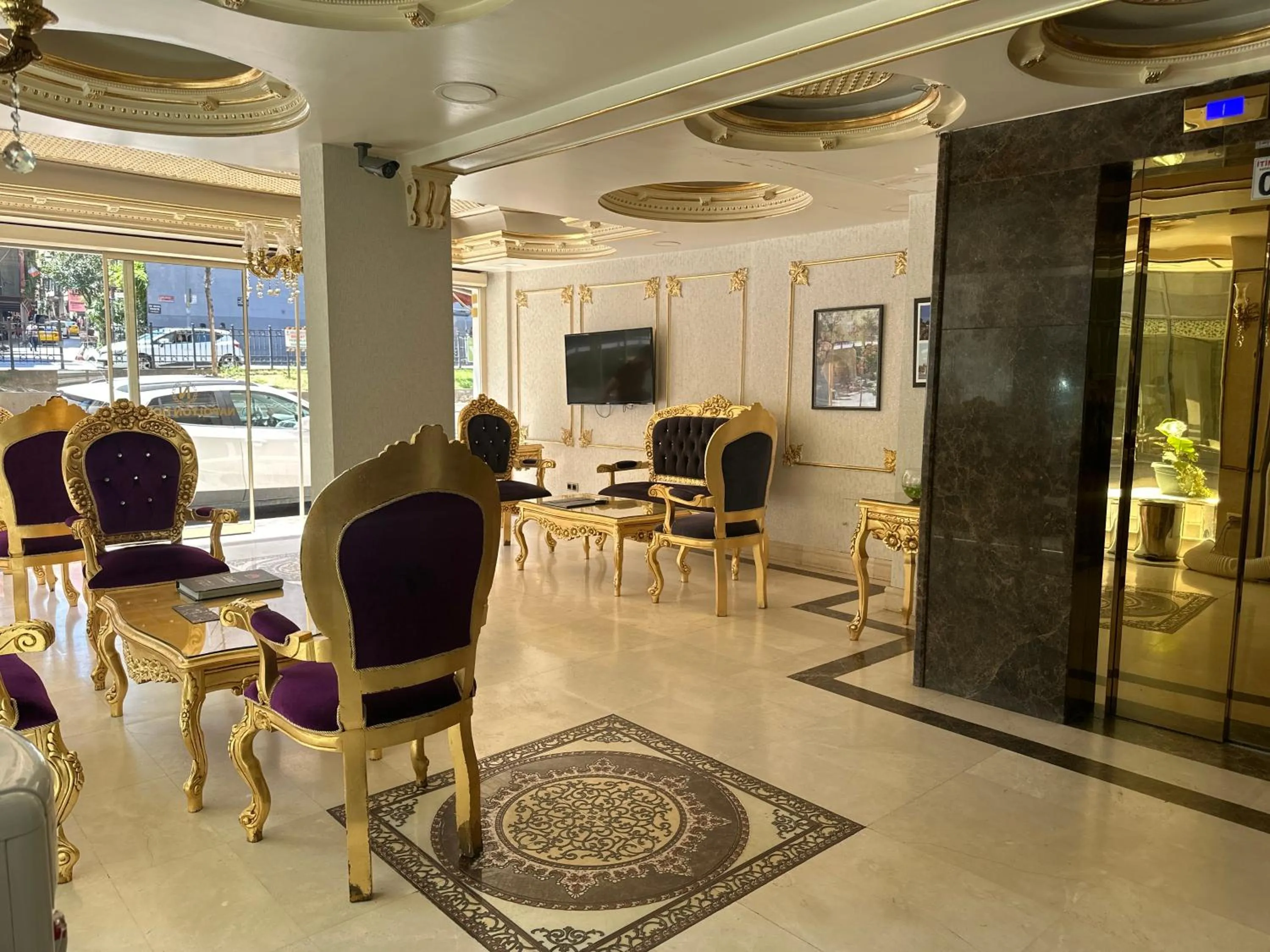 Lobby or reception in Napolyon hotel