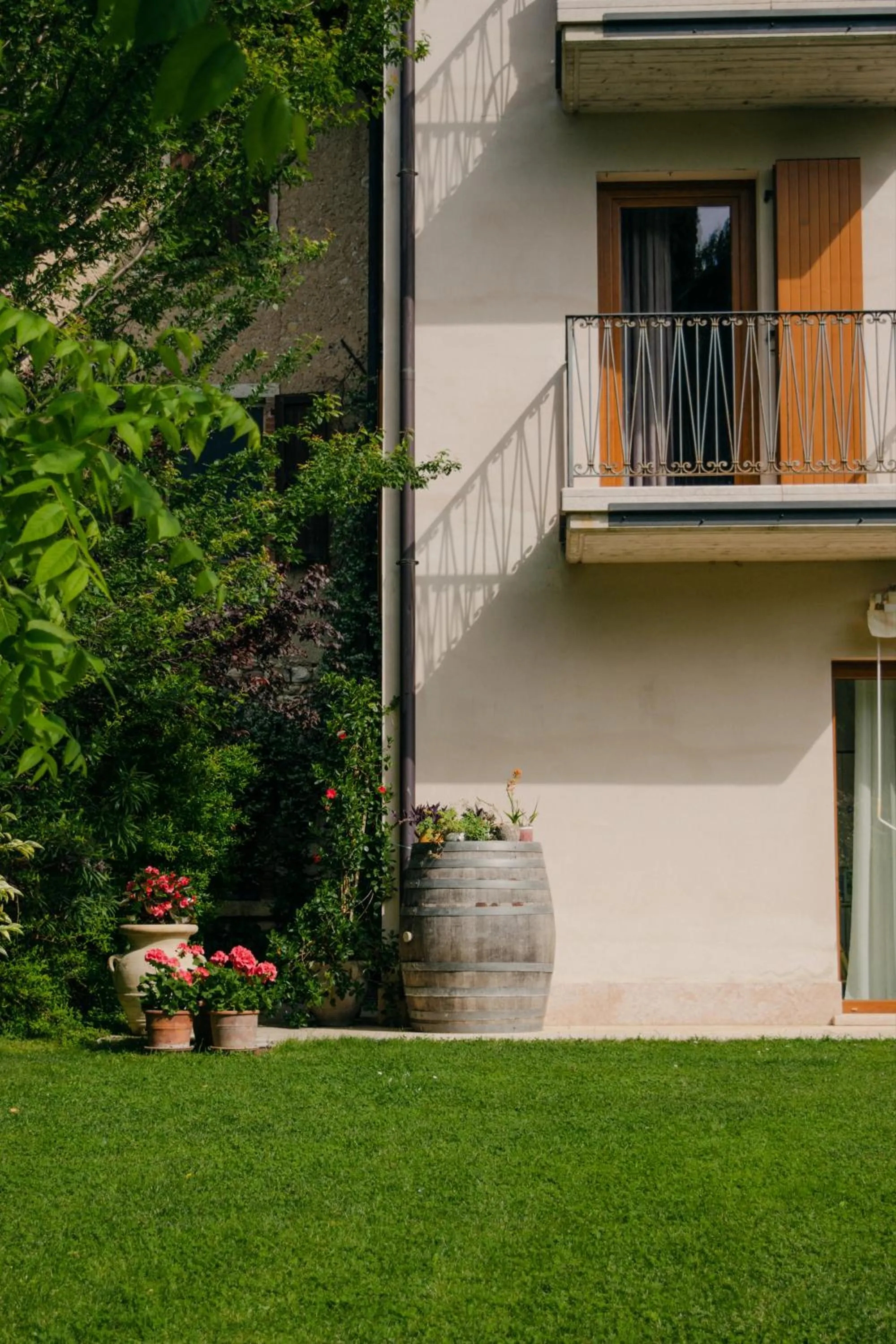 Garden view in Rama Relais