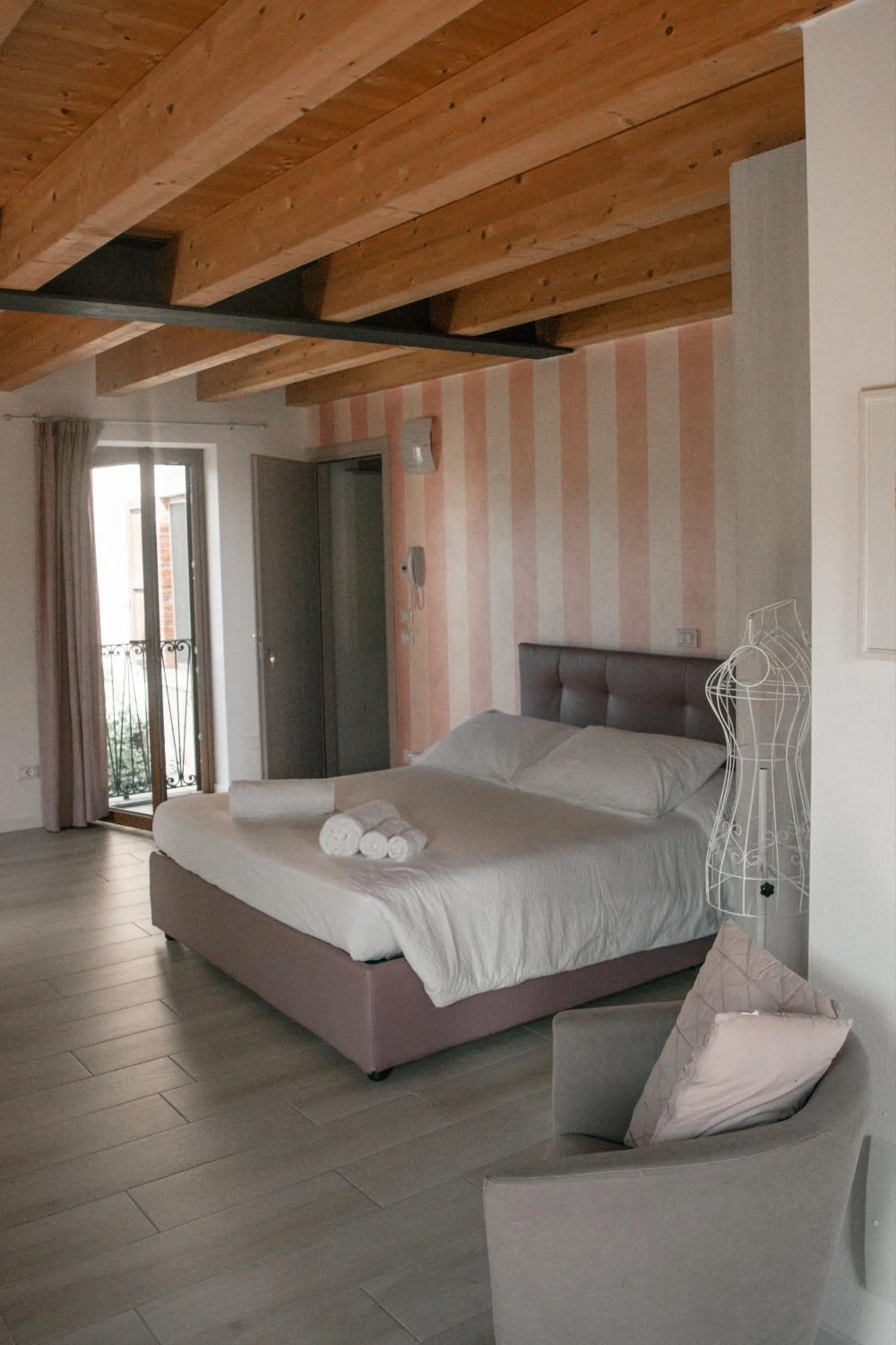 Bedroom in Rama Relais