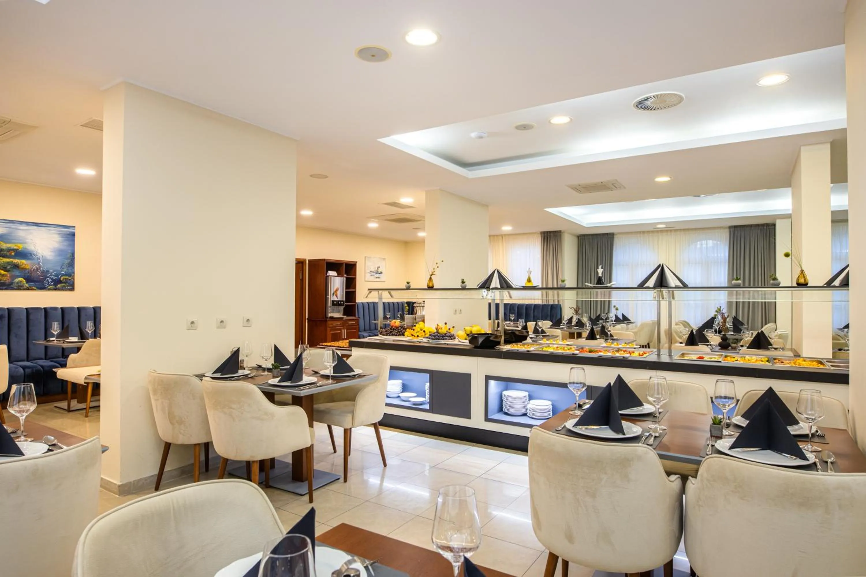 Restaurant/places to eat in Hotel Bella Vista