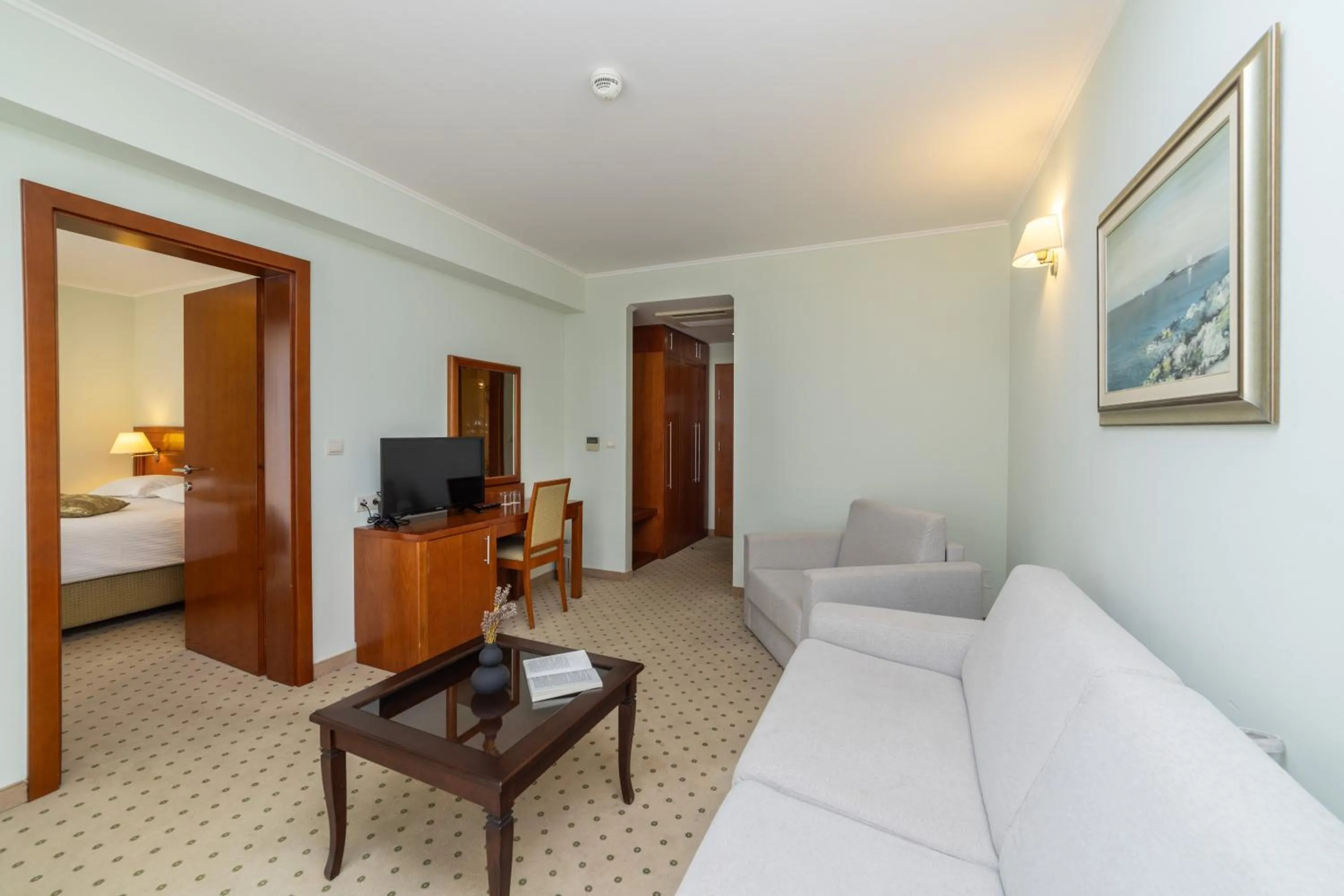 Living room, Bed in Hotel Bella Vista