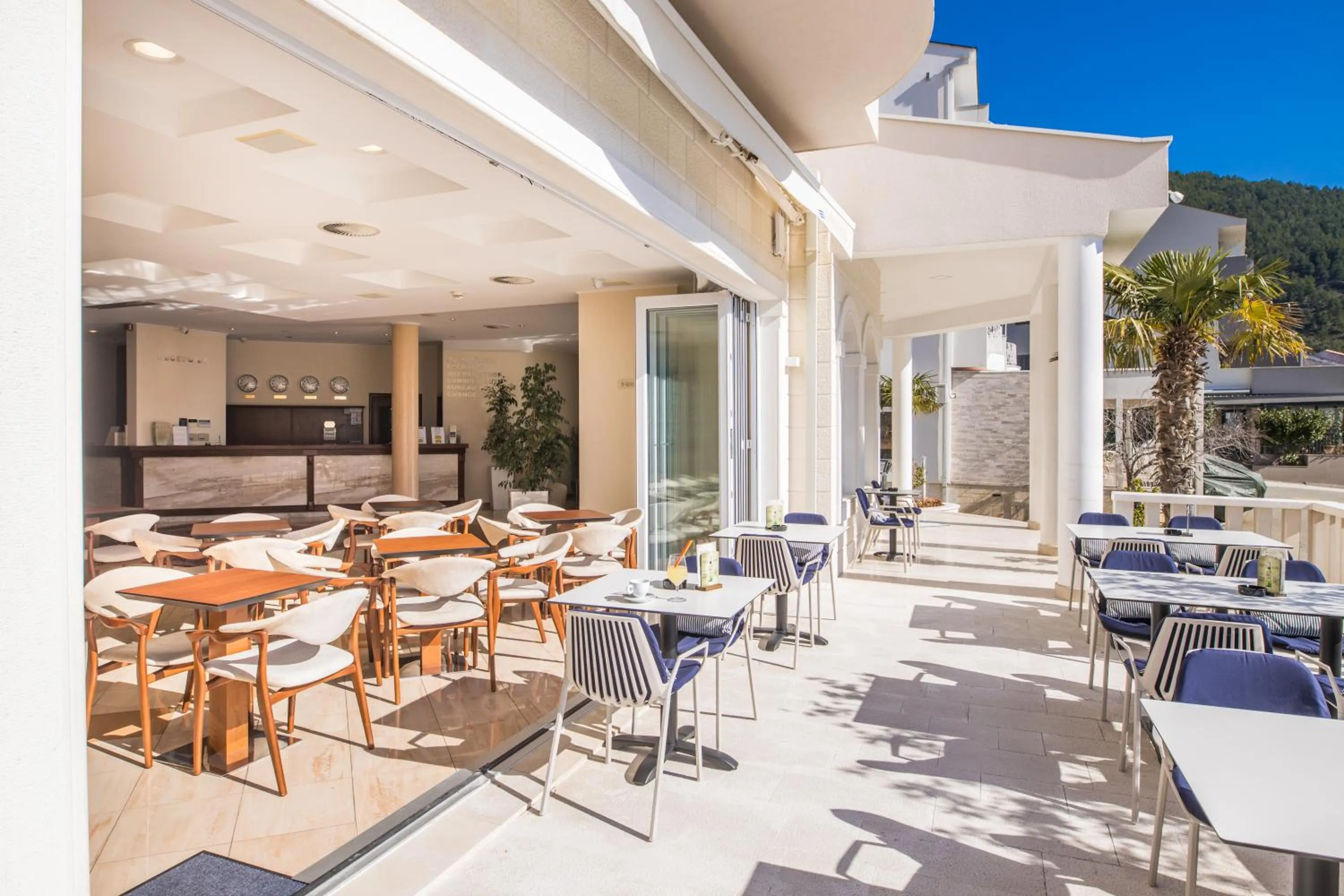 Lounge or bar in Hotel Bella Vista