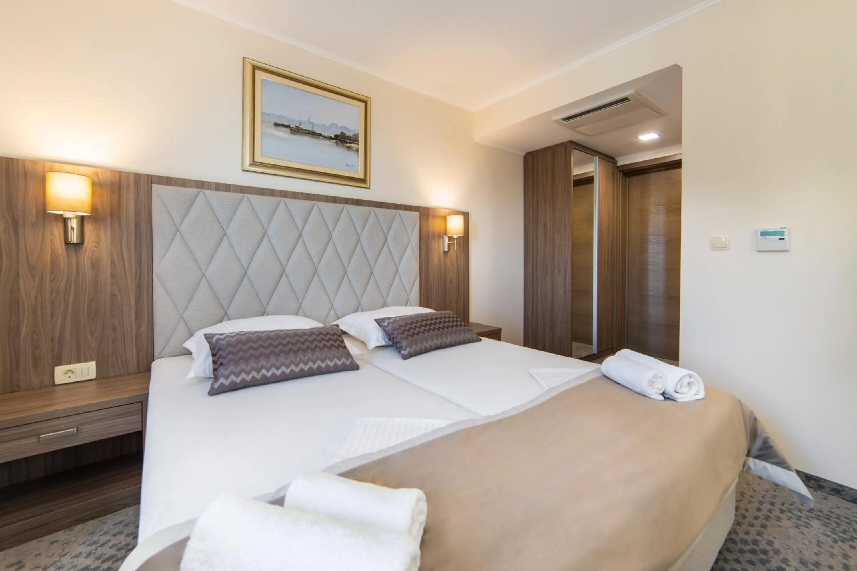 Bedroom, Bed in Hotel Bella Vista