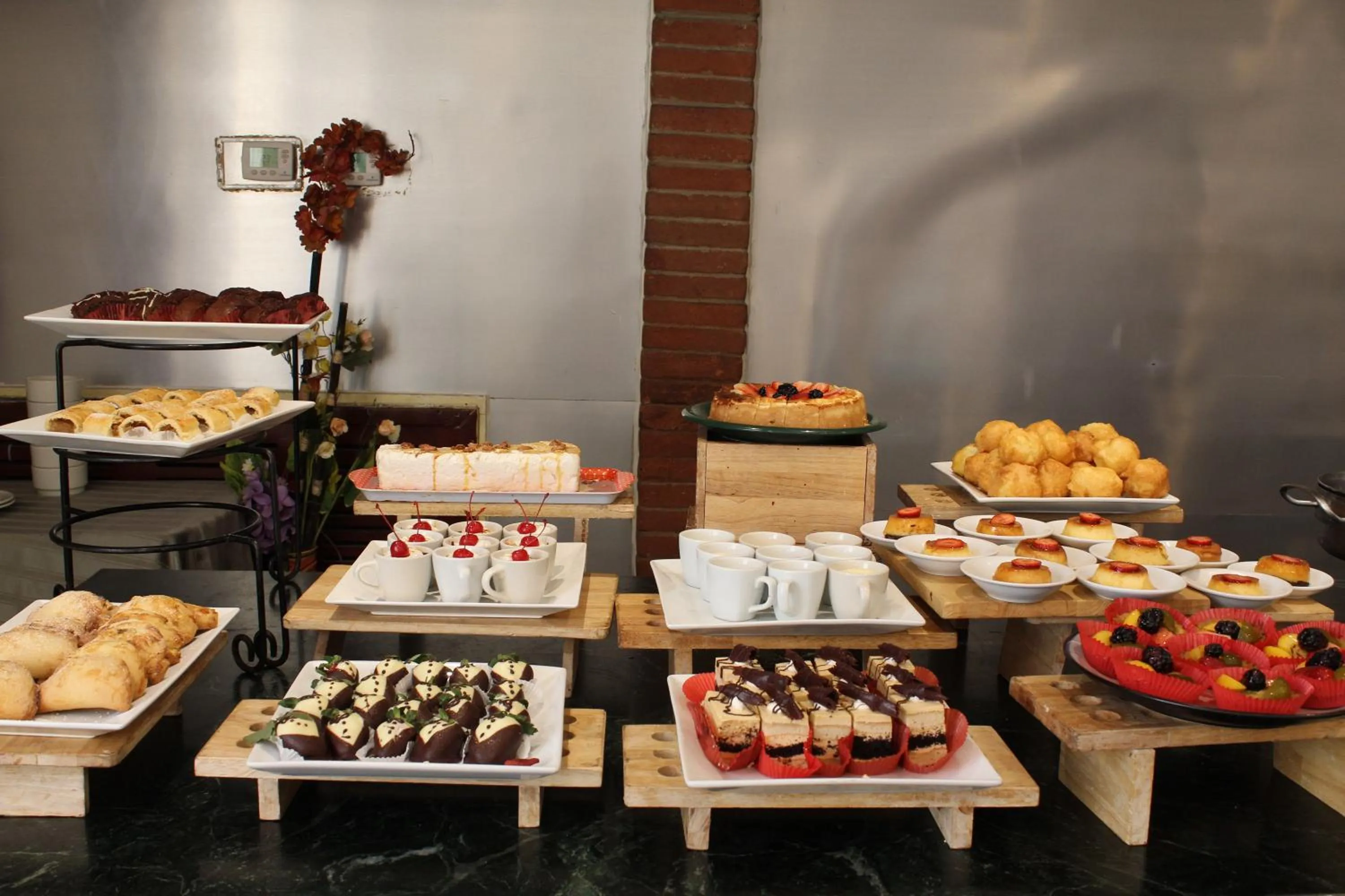 Food in Hotel Las Americas