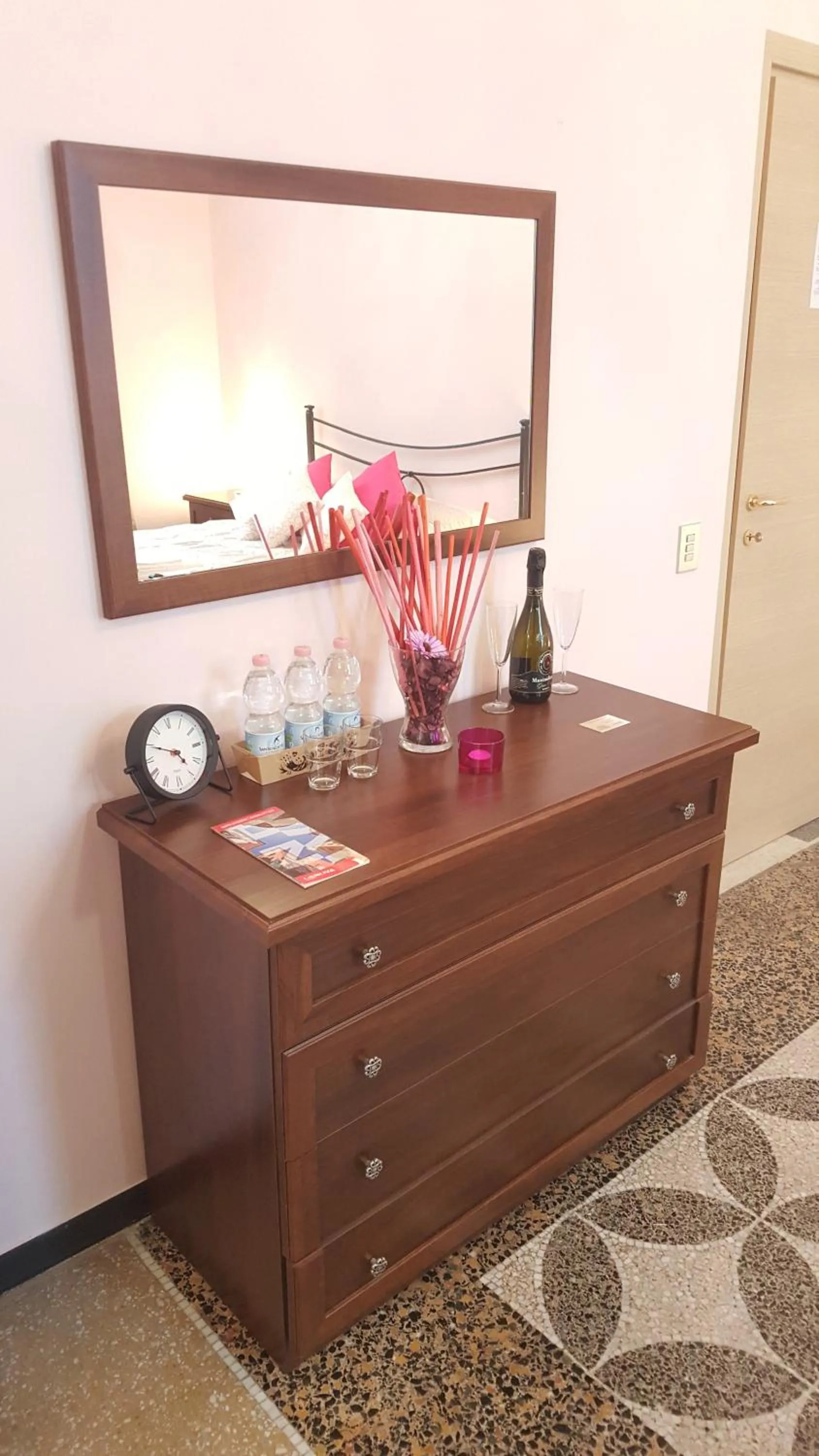 Decorative detail in Royal Suite