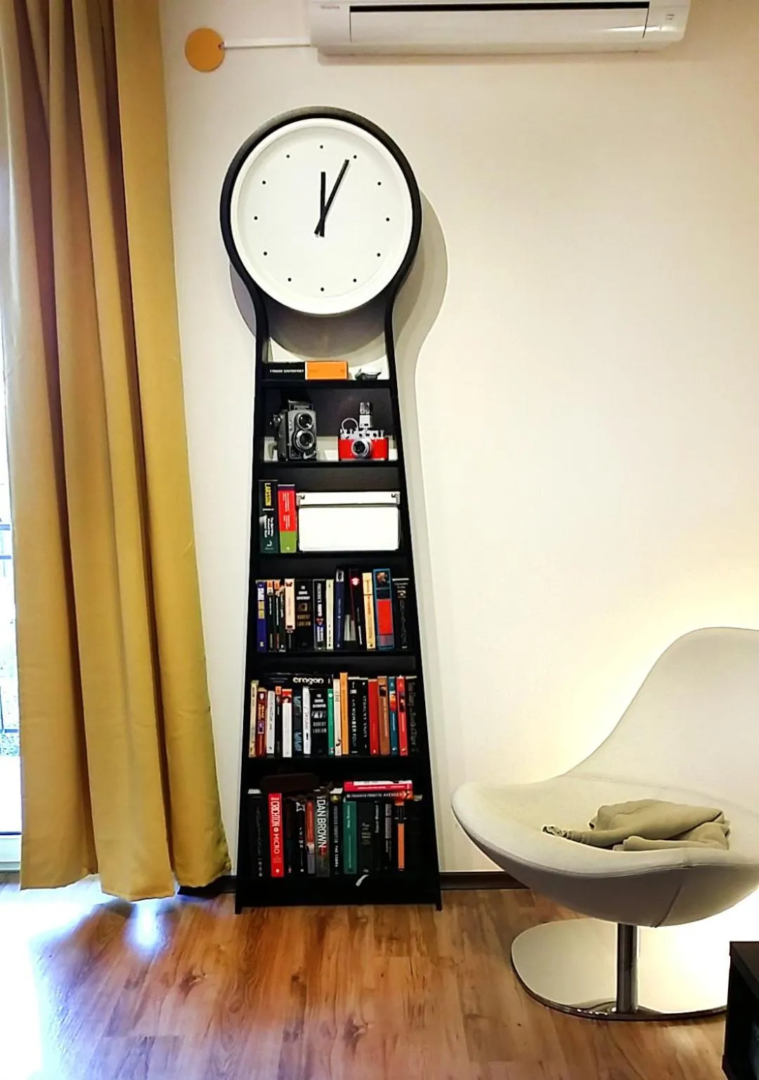 Library in Inspirarta Studio