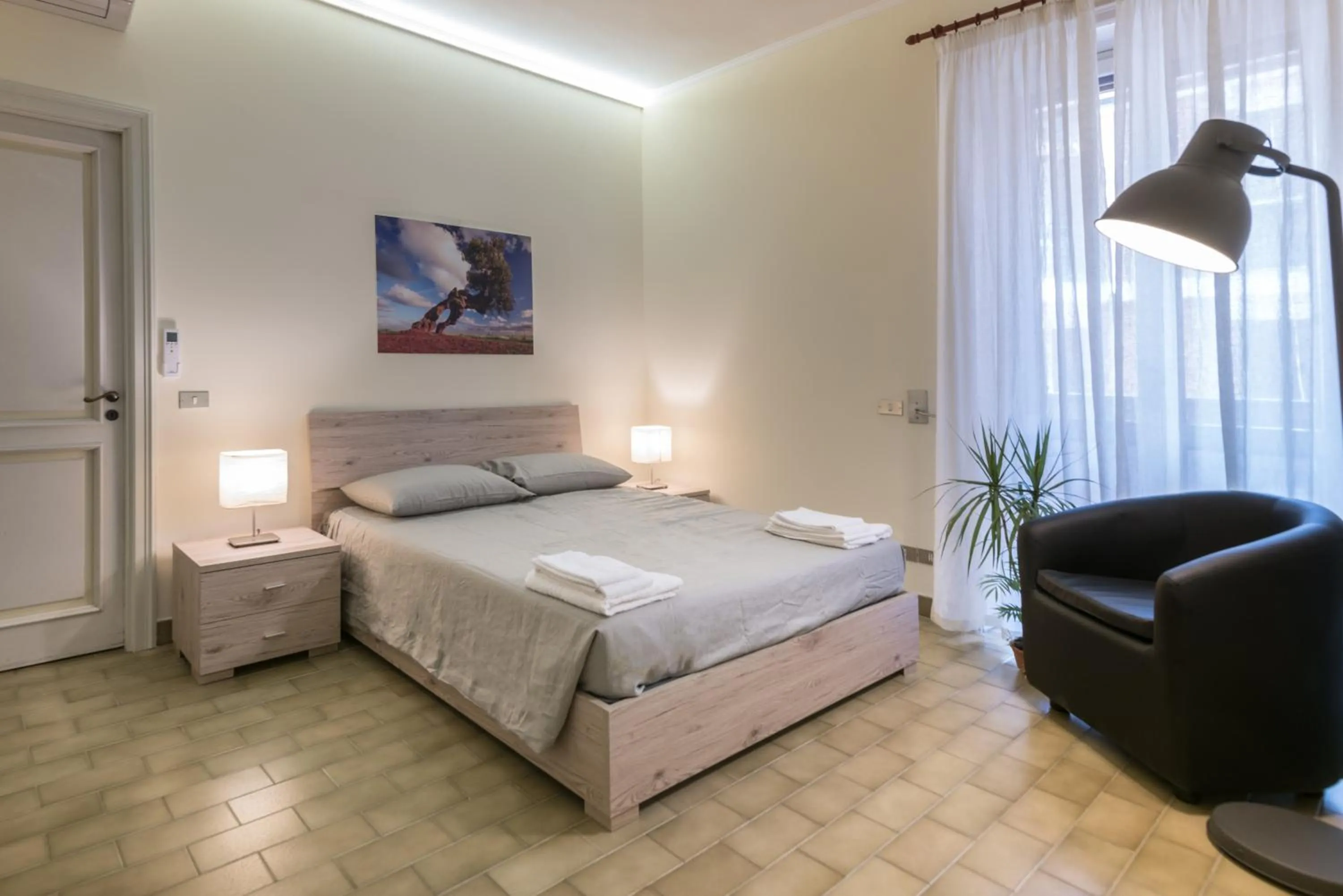 Photo of the whole room, Bed in Suite della villa