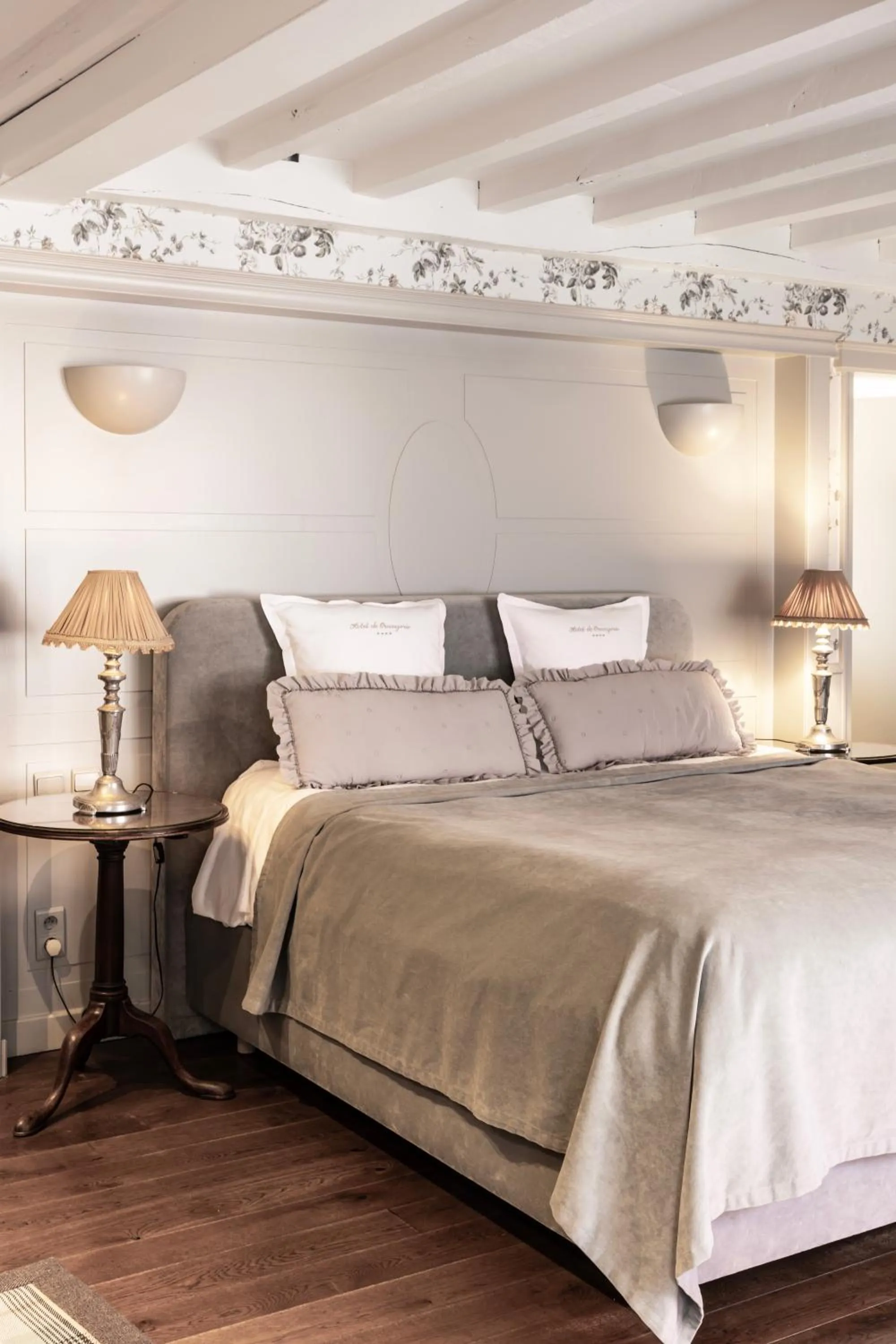 Deluxe Heritage Room in Hotel De Orangerie by CW Hotel Collection - Small Luxury Hotels of the World