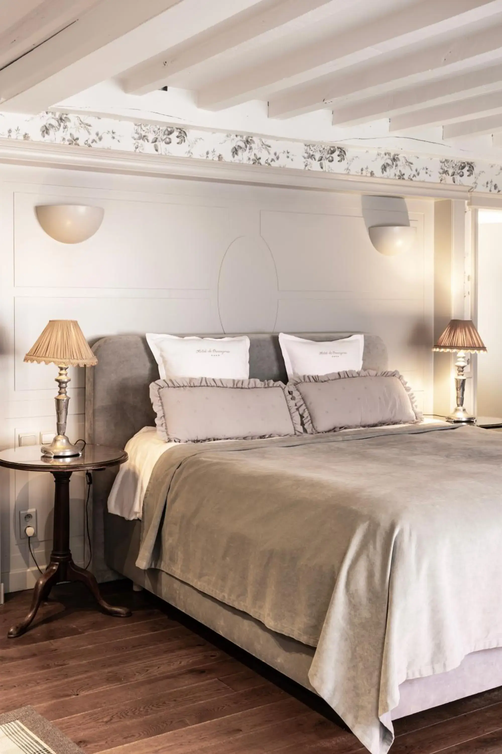 Deluxe Heritage Room in Hotel De Orangerie by CW Hotel Collection - Small Luxury Hotels of the World Deluxe Heritage Room in Hotel De Orangerie by CW Hotel Collection - Small Luxury Hotels of the World