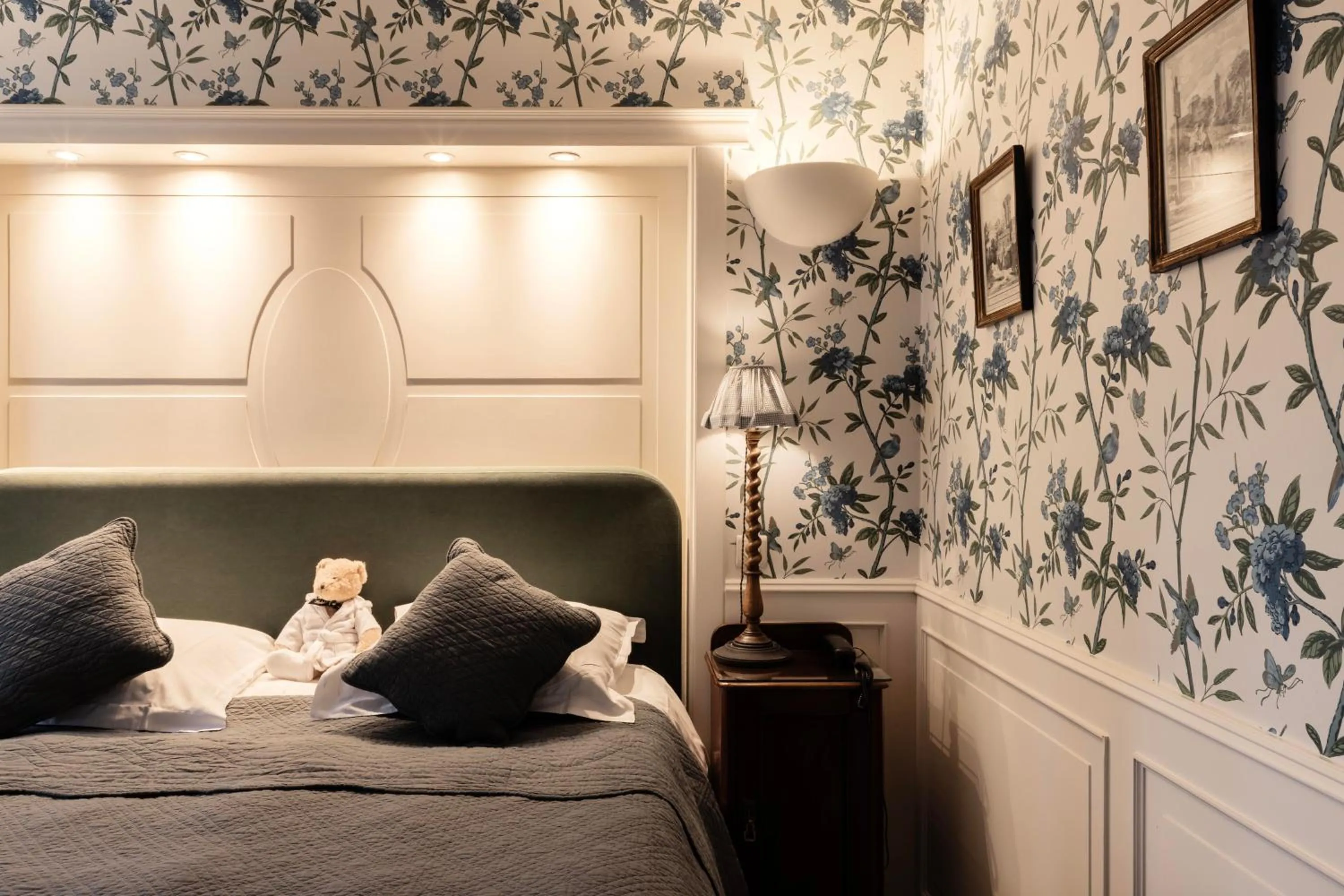 Bed in Hotel De Orangerie by CW Hotel Collection - Small Luxury Hotels of the World