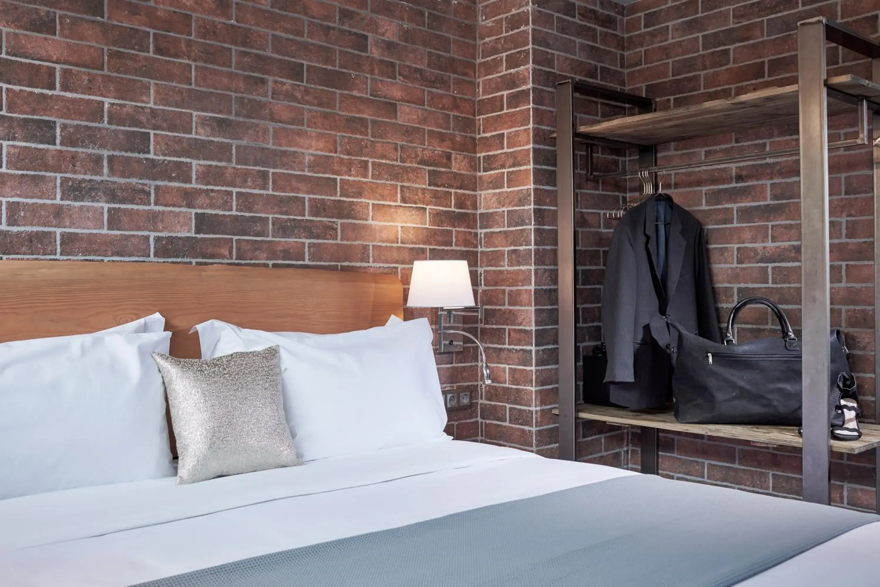 Bed in 18 Micon Str. Bed in 18 Micon Str.