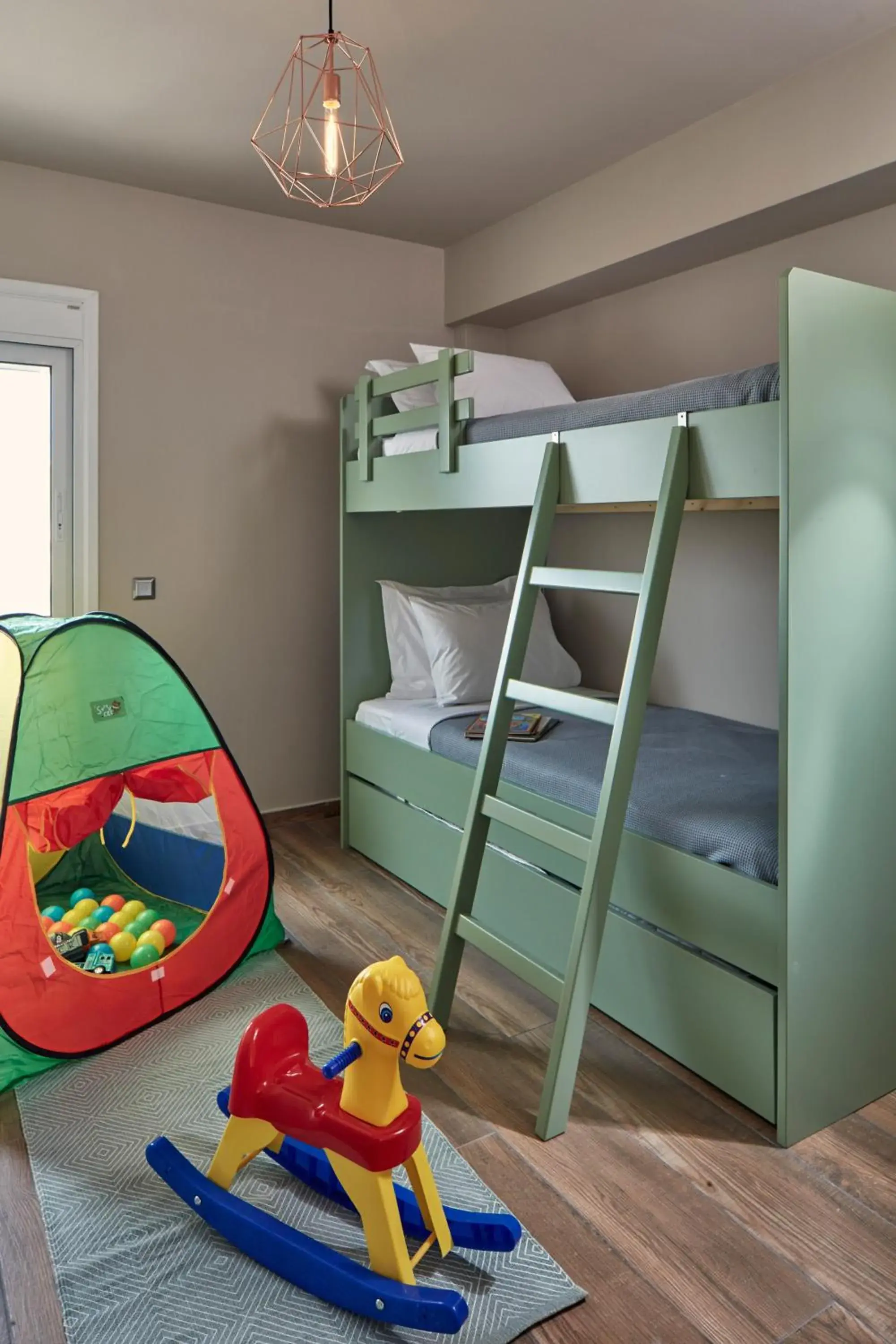 Bedroom, Bed in 18 Micon Str. Bedroom, Bed in 18 Micon Str.