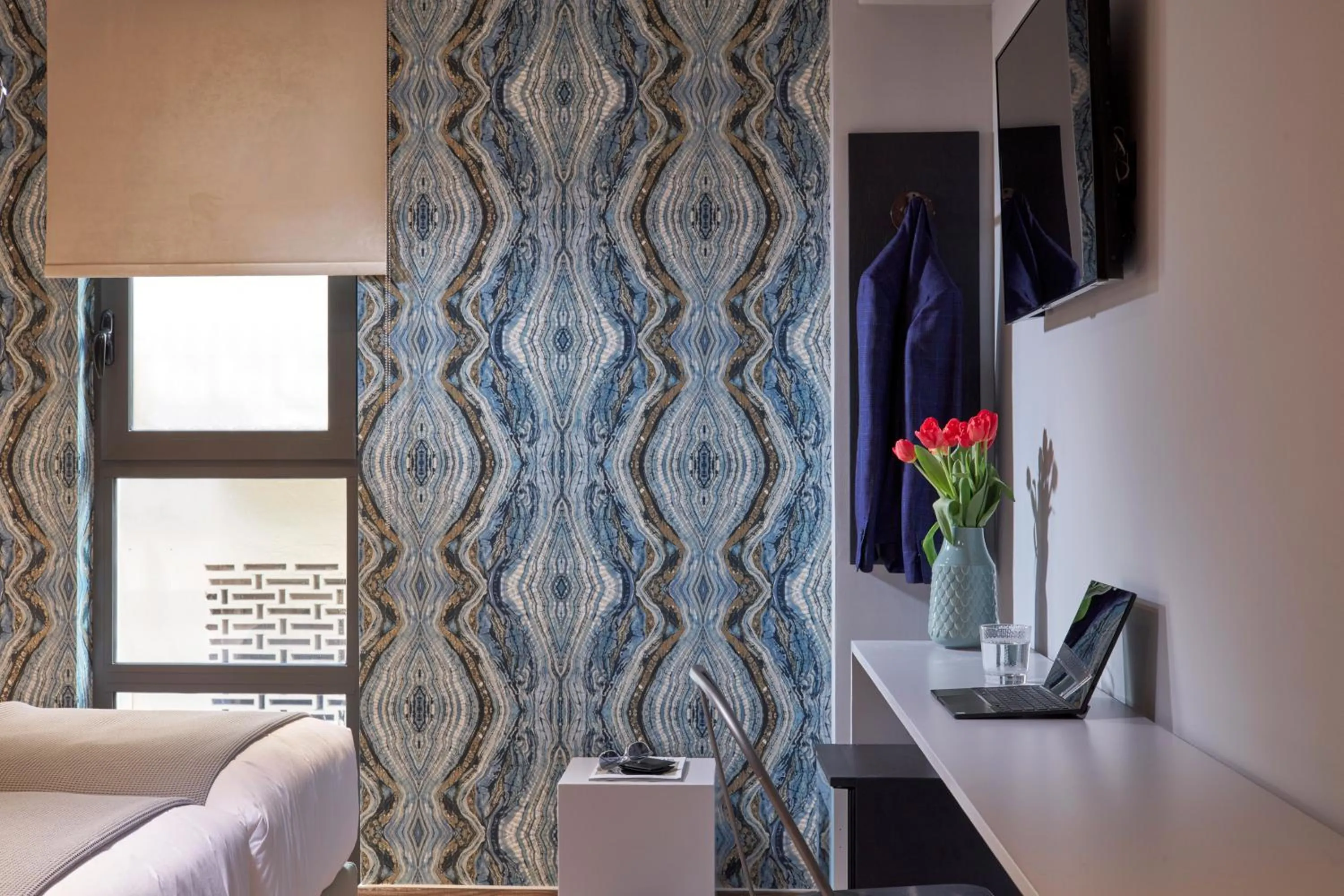 Decorative detail, Bed in 18 Micon Str.