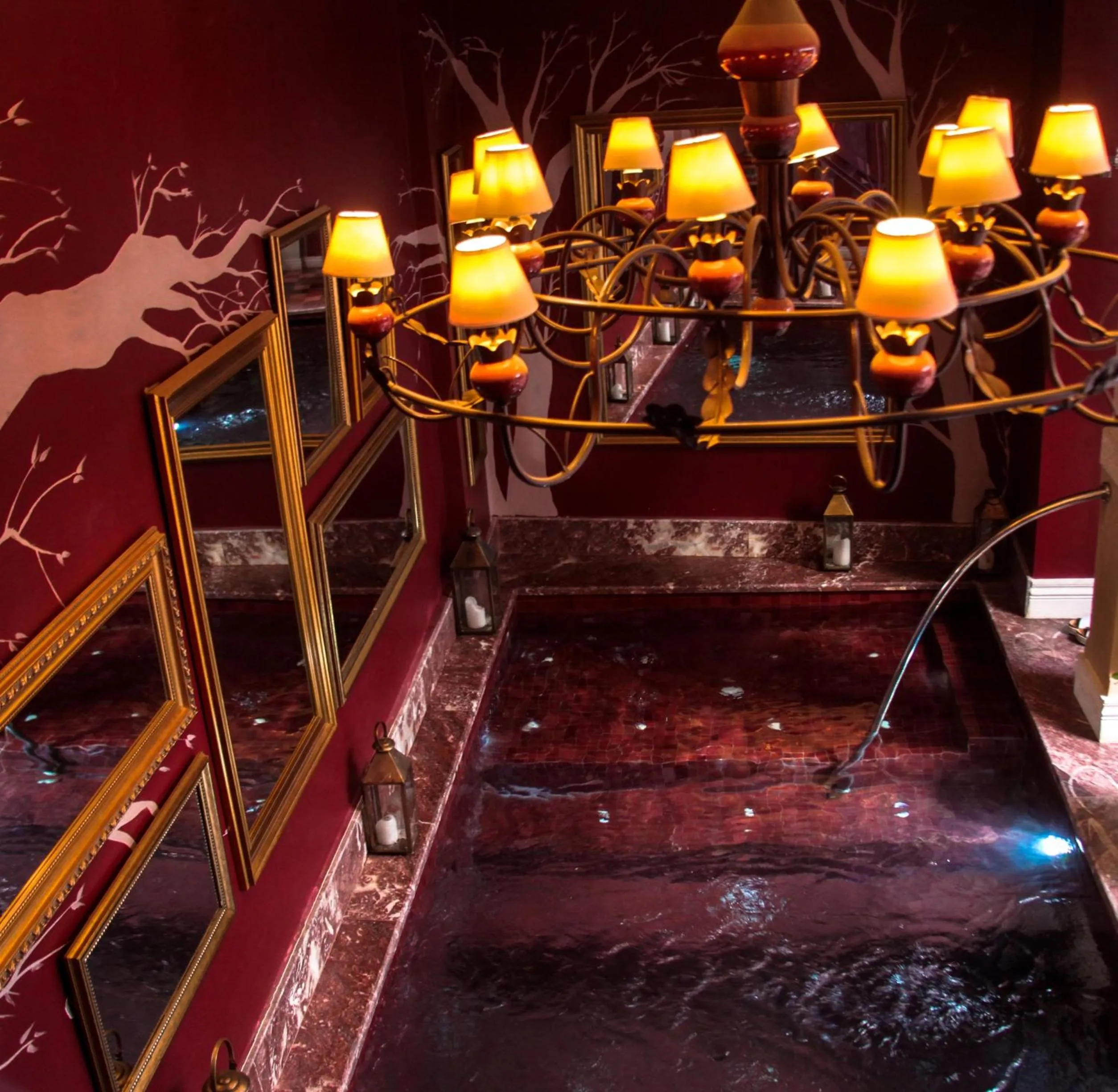 Swimming pool in Riad Karmela Princesse